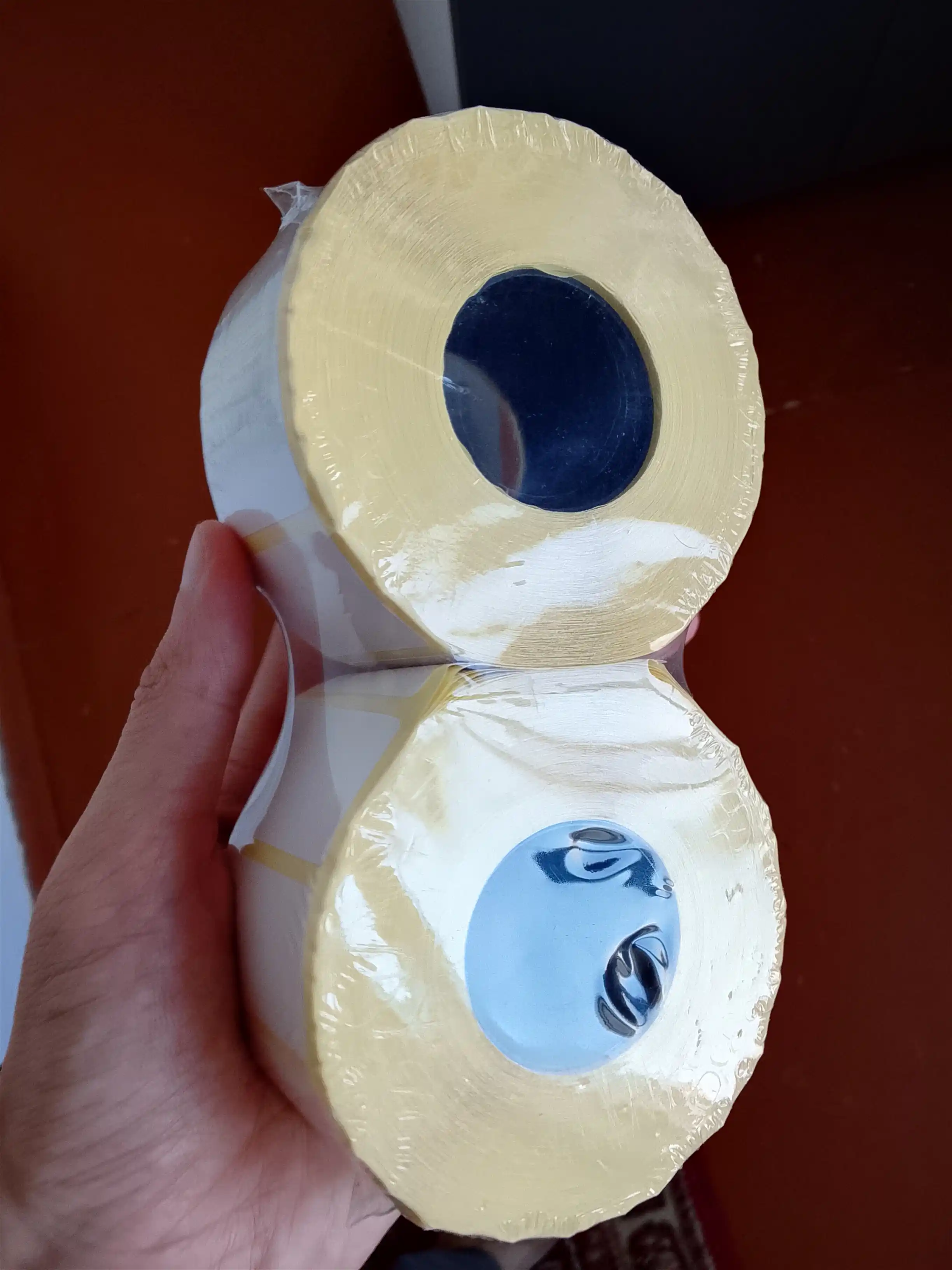 Termoprinter uchun o'zi yopishadigan termoetiketkalar. Termostiker, termoyorliq Xprinterga