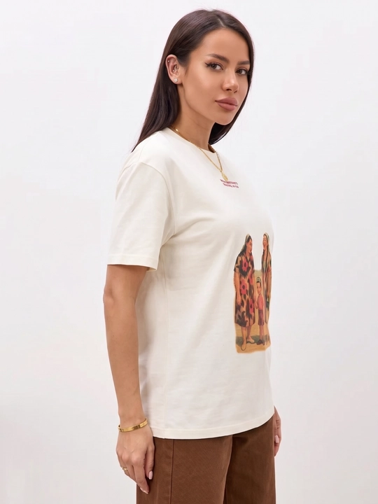 UMA ayollar uchun etnik art-printli Oversize futbolka