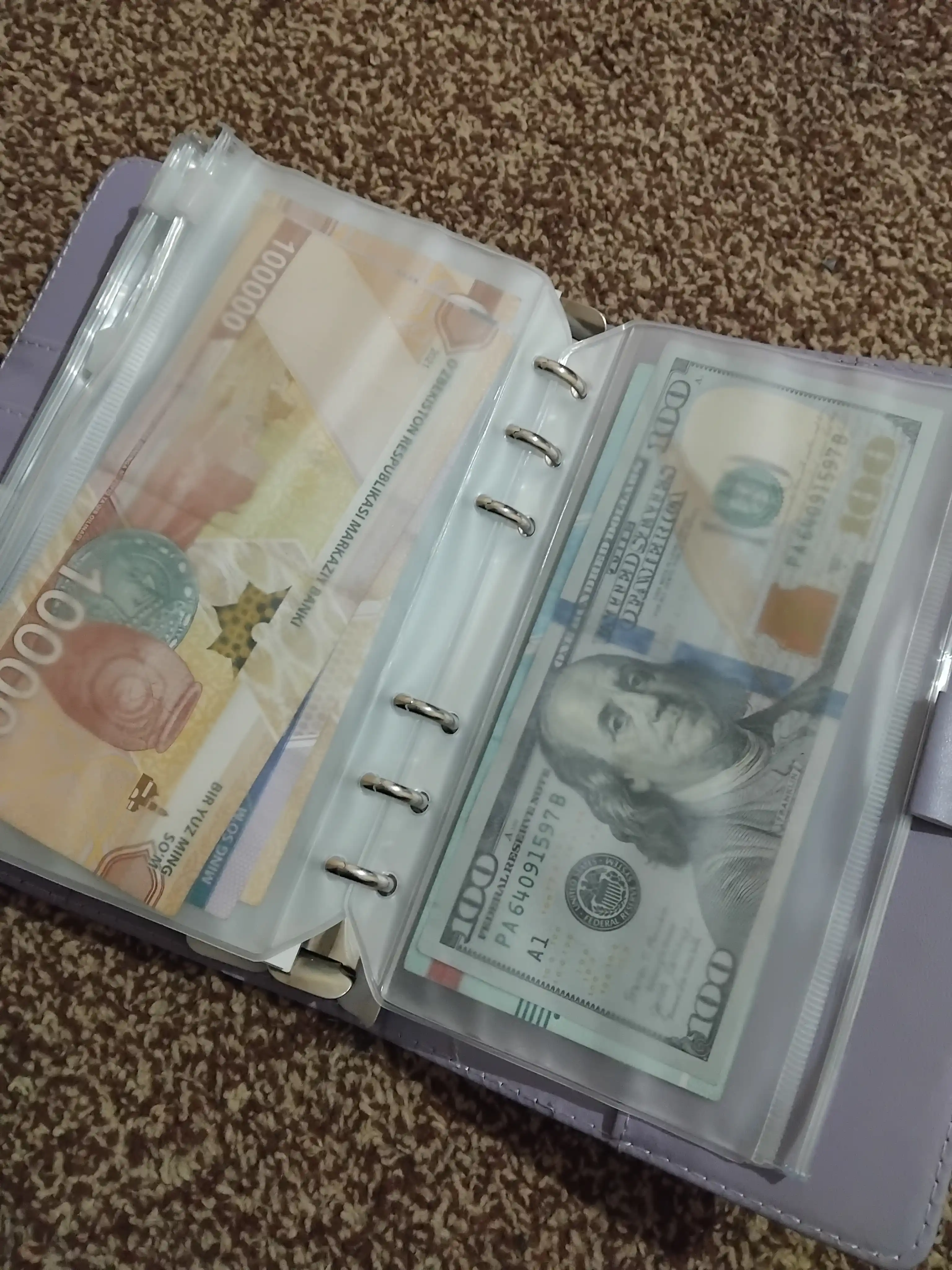 Pul yig'ish uchun daftar