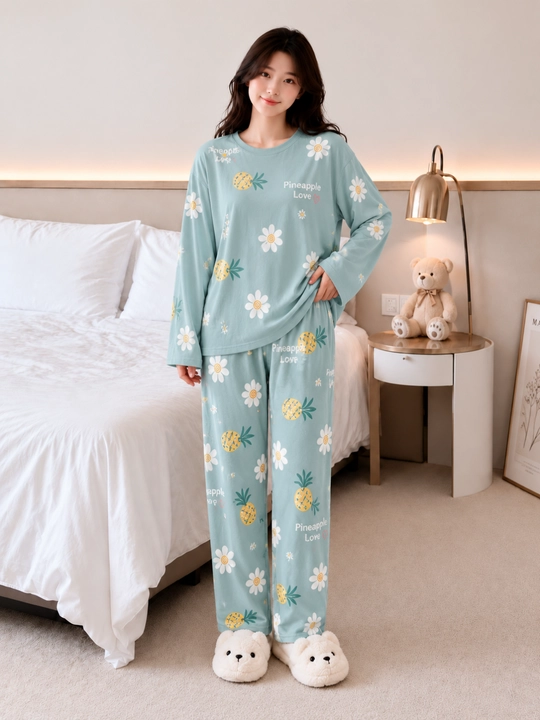 Ayollar uchun uzun yengli va shimli pijama - 