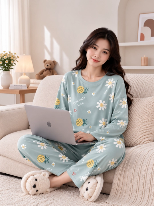 Ayollar uchun uzun yengli va shimli pijama