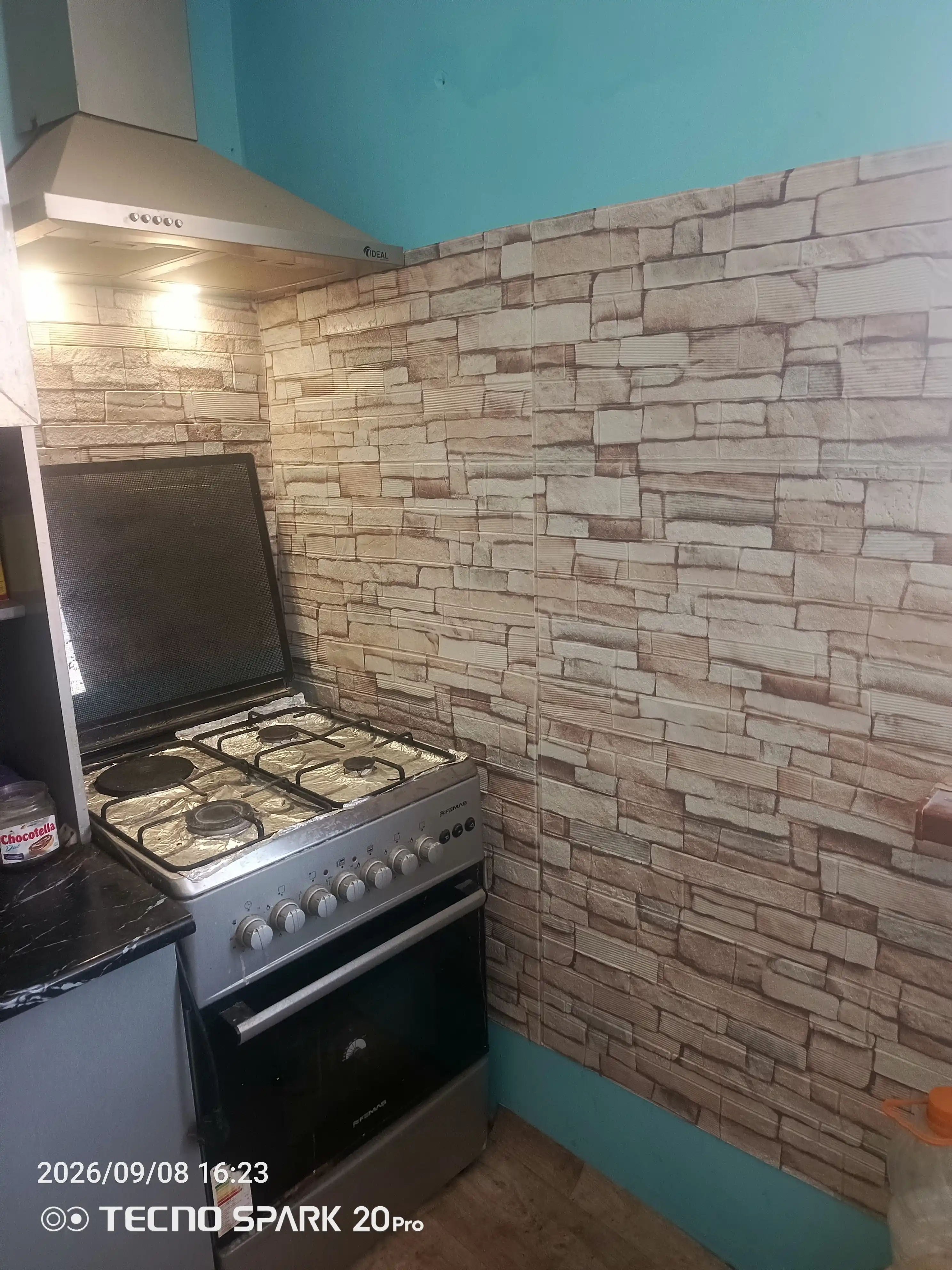 Панели для внутренней отделки стен 70×70 см, 5 штук