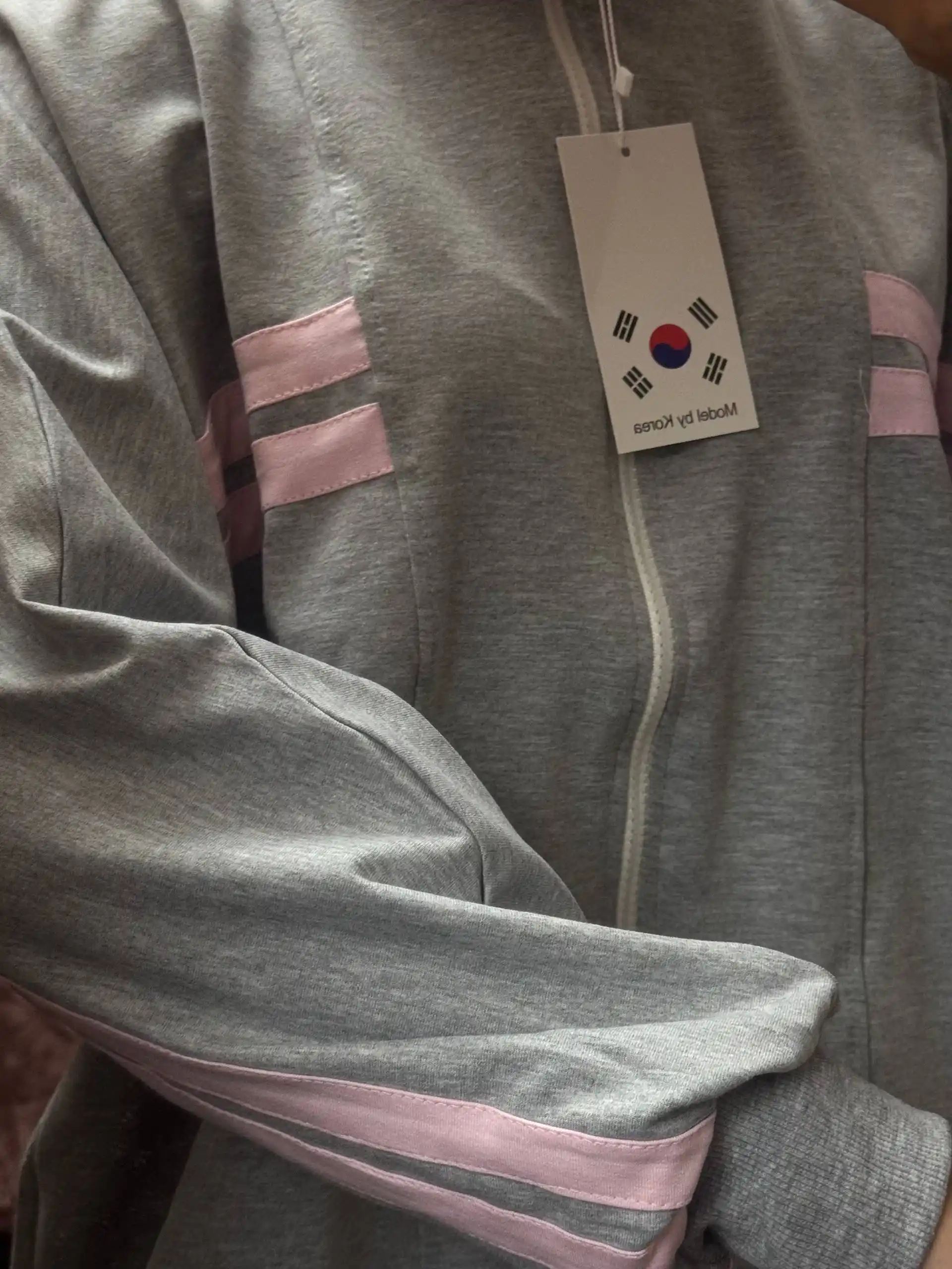 Ayol va qizlar uchun sport kostyumi. Ayollar sport dvoykasi ikki iplik! S-XL