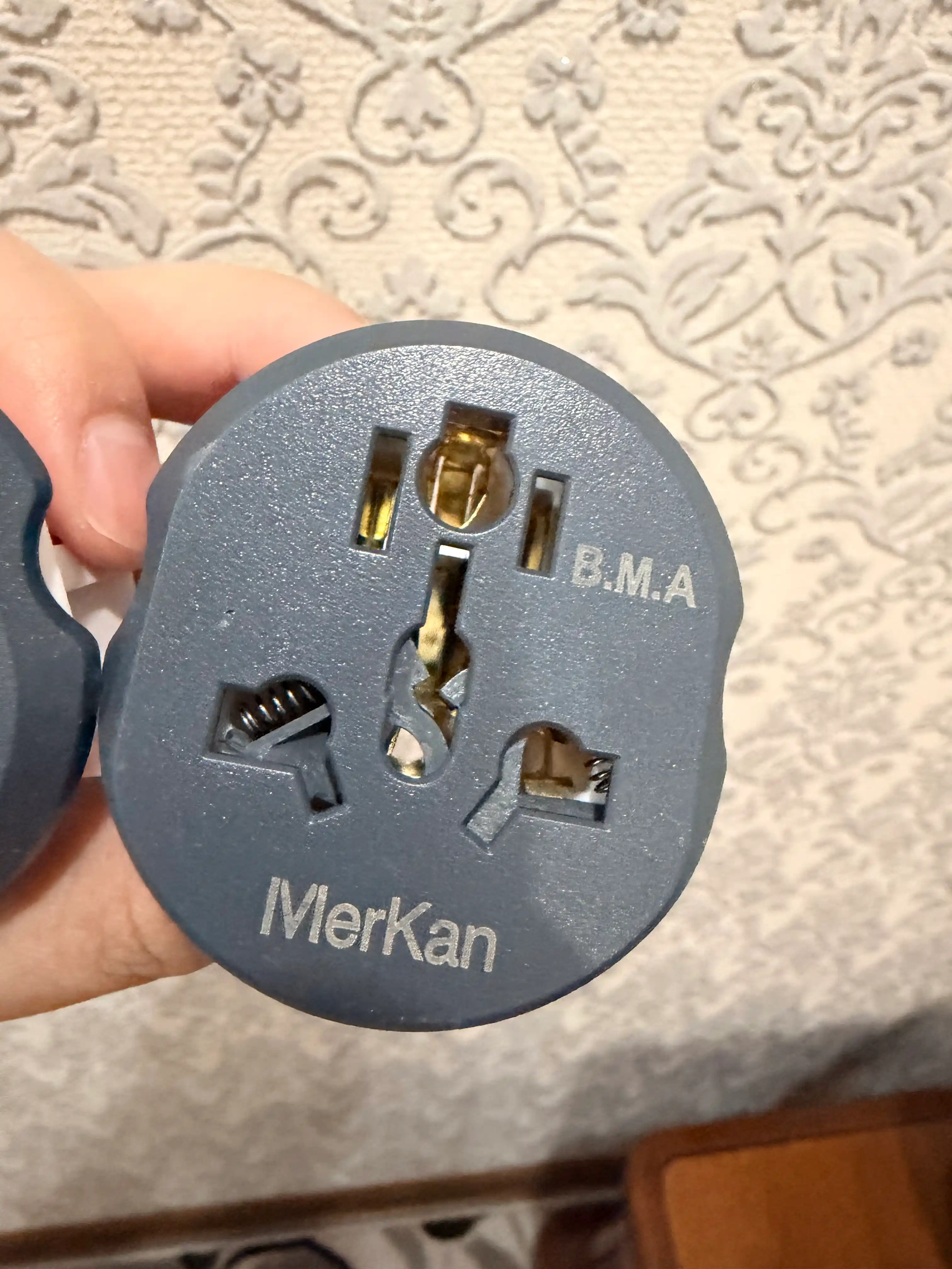 Универсальный адаптер Merkan KT168, для евро и узб розетки, терминатор, 16 А