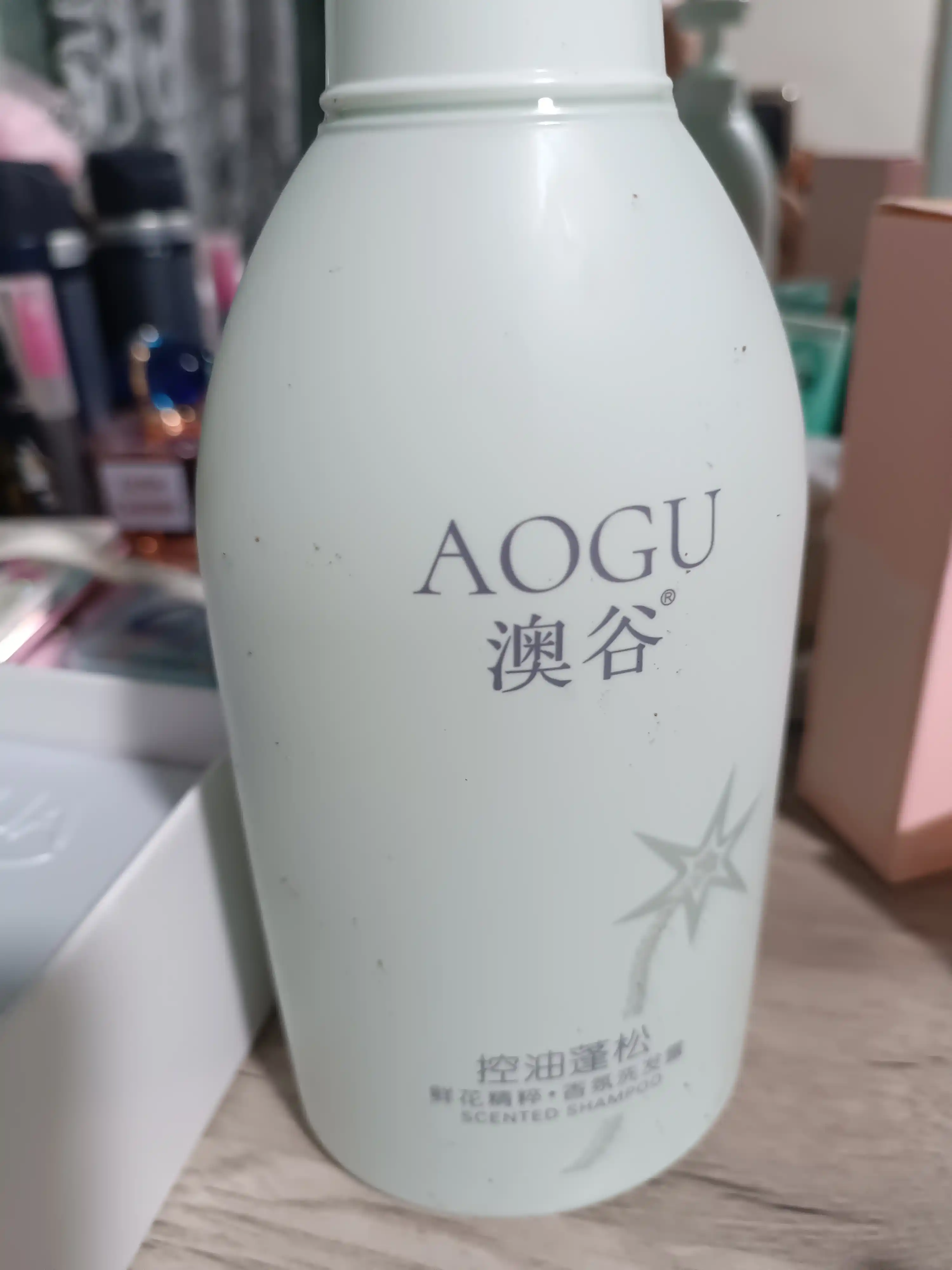 AOGU Flower Bomb shampun, 550 ml