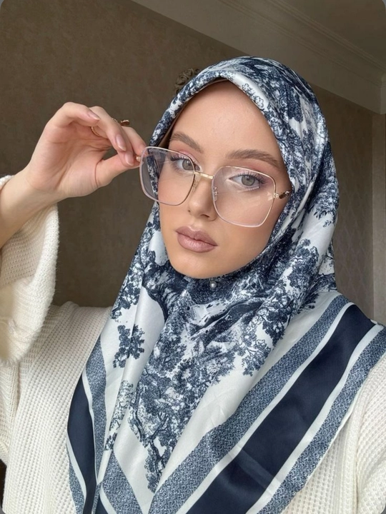 Dior ipak sharflari, hijoblar - 