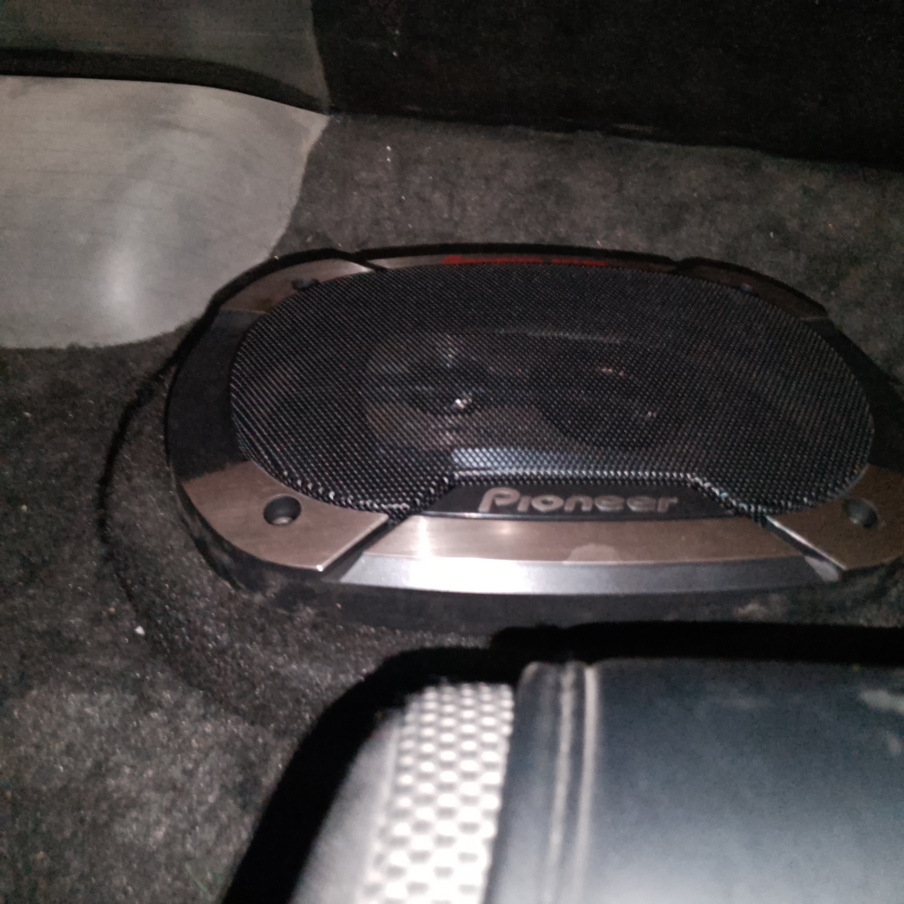 Кoлонка Pioneer V3 champion TS-6975, 550 Вт, усилитель не нужен