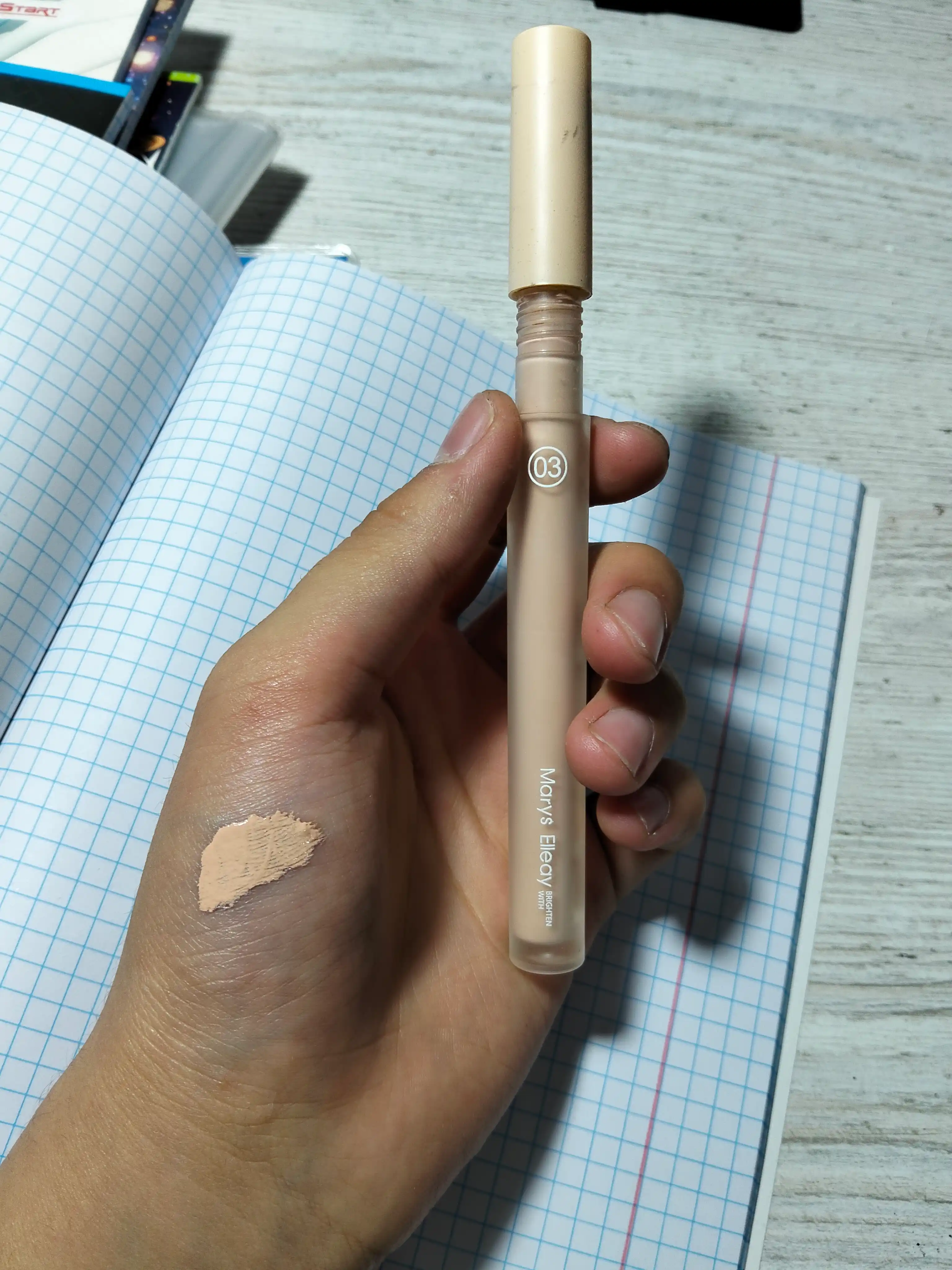 Консилер Concealer для лица, вокруг глаз