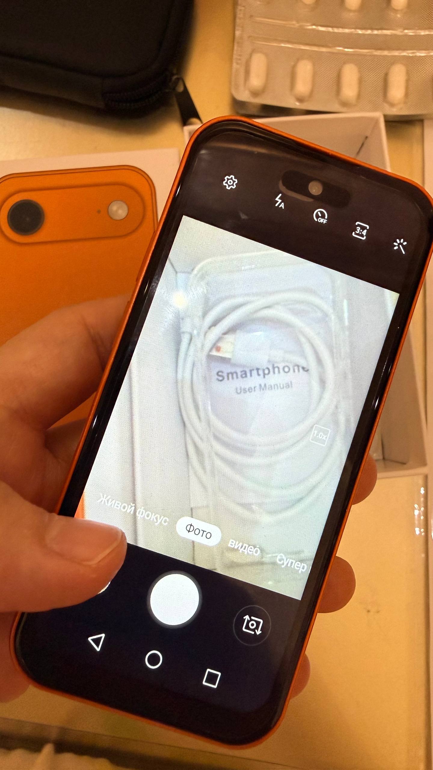 Bolalar uchun ixcham Air mini sensorli telefoni, 2 SIM
