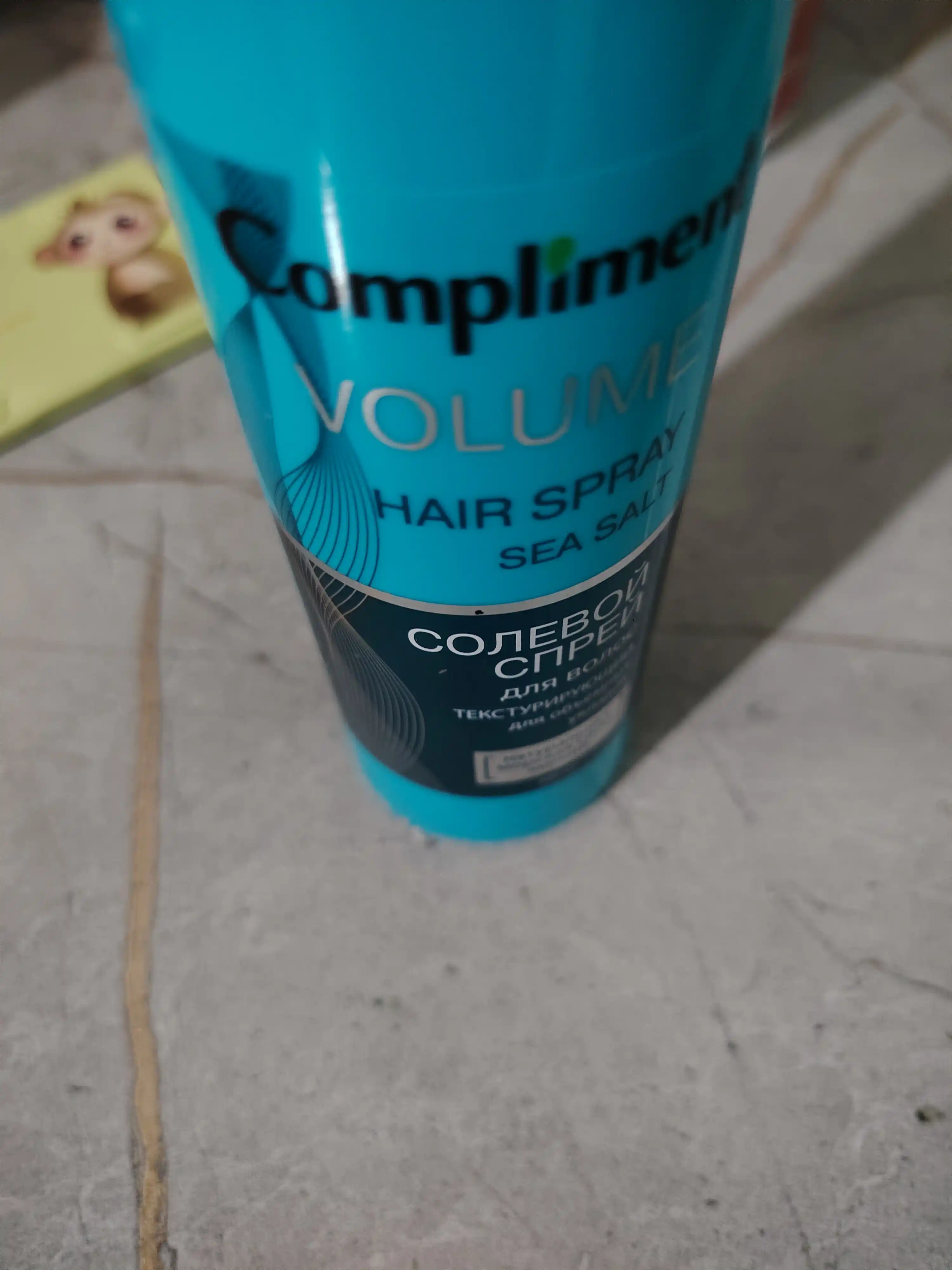 Compliment soch spreyi, hajmli turmaklash uchun sho’r suvli va tekstura beruvchi, 200 ml