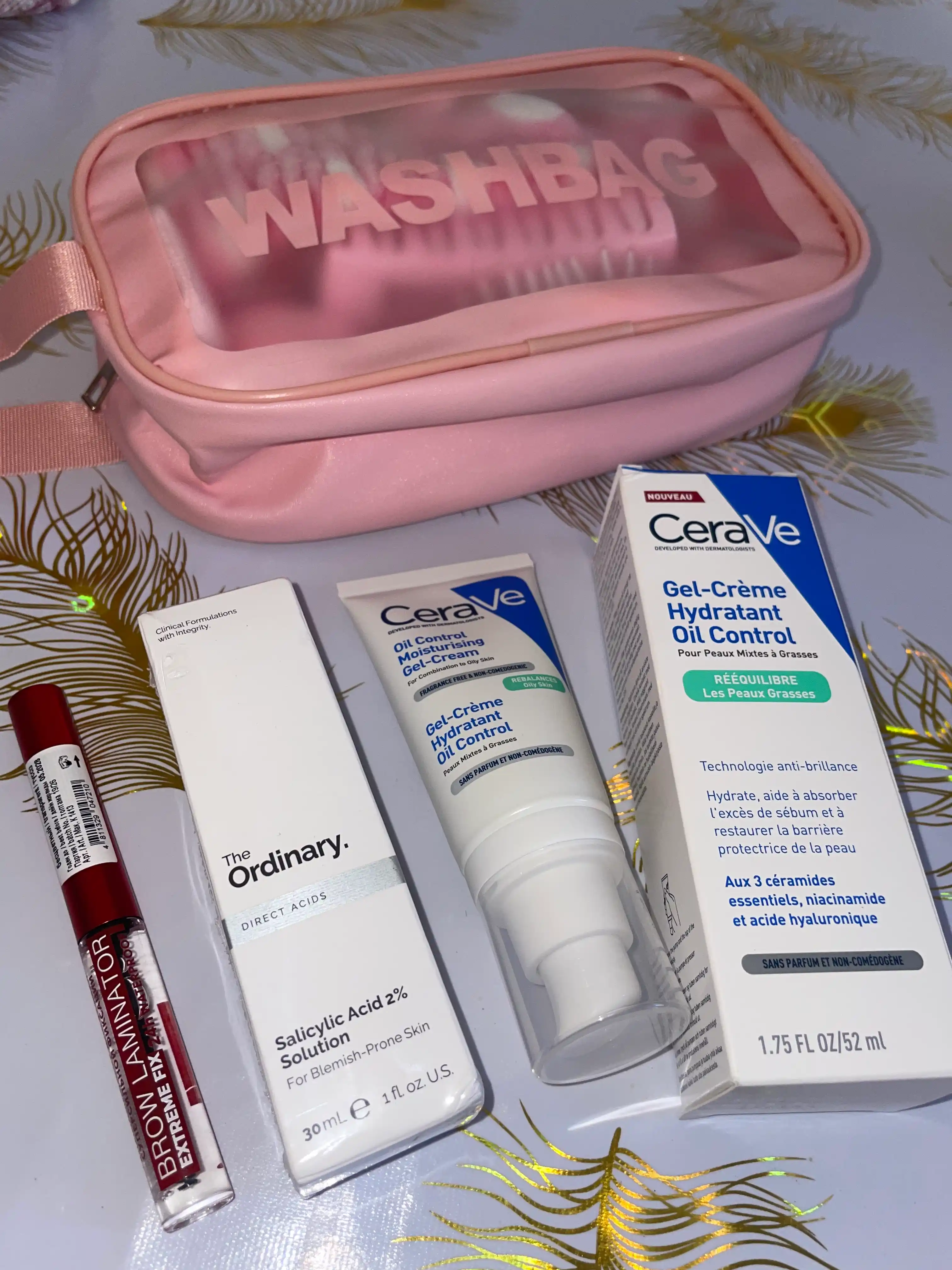 Yog‘li va aralash yuz terisi uchun namlantiruvchi CERAVE gel-kremi, 52 ml
