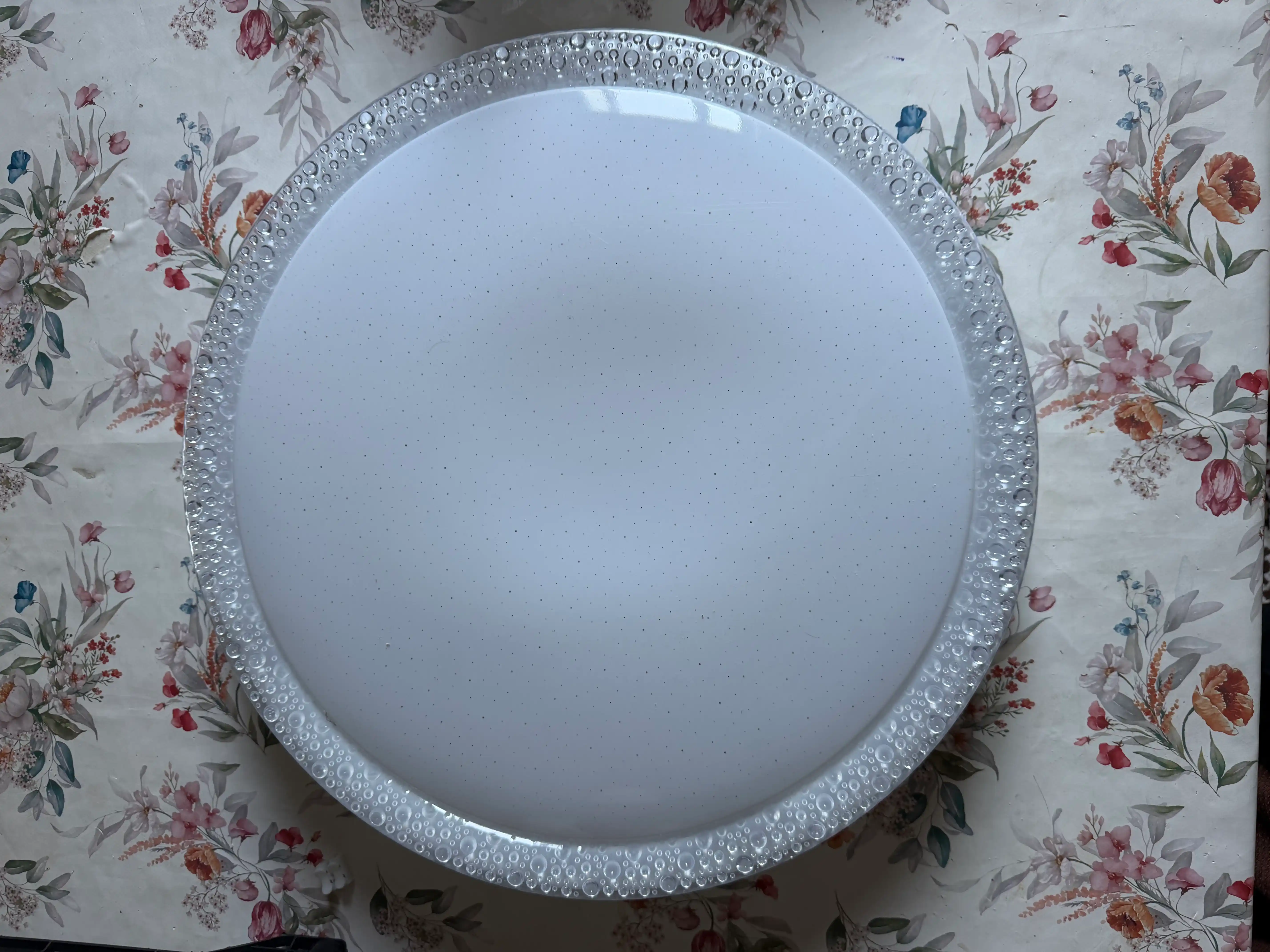 Shift LED lyustra 50 sm 96 Vt, 3 xil yorug‘lik rejimi, 25 m² gacha yoruqlik oson ornatish