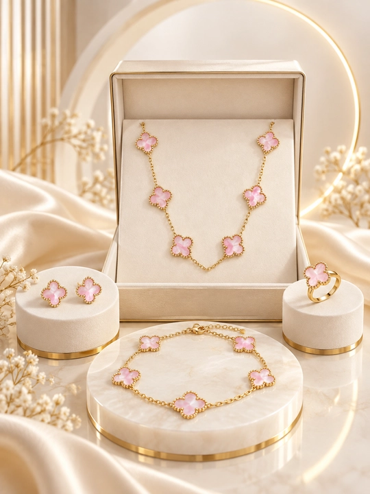 VAN CLEEF Набор бижутерий, кольцо, серьги, цепочка, браслет
