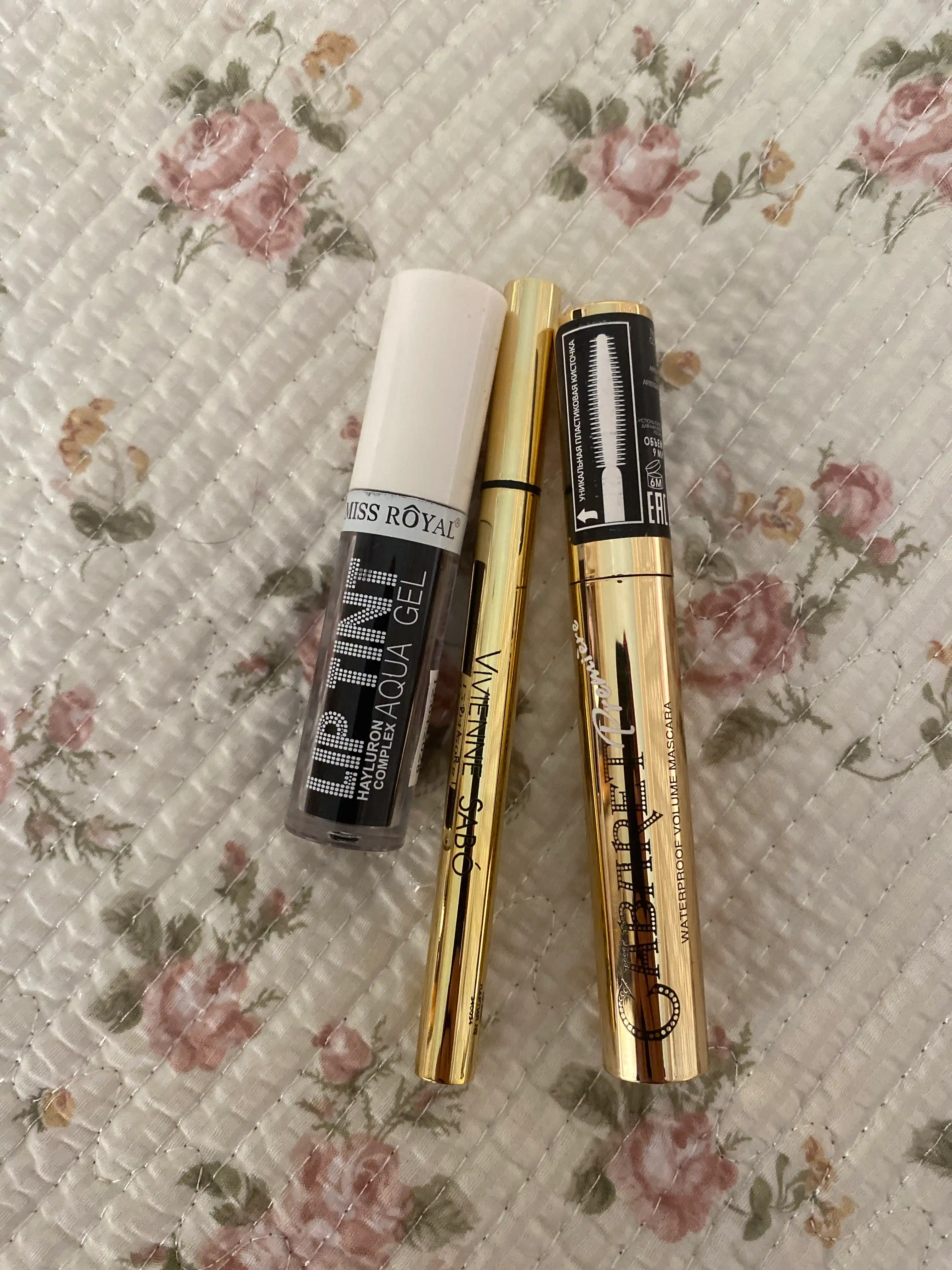 Cabaret Premiere Mascara ultra qora, suvga chidamli, uzoq saqlanuvchi tush va podvodka