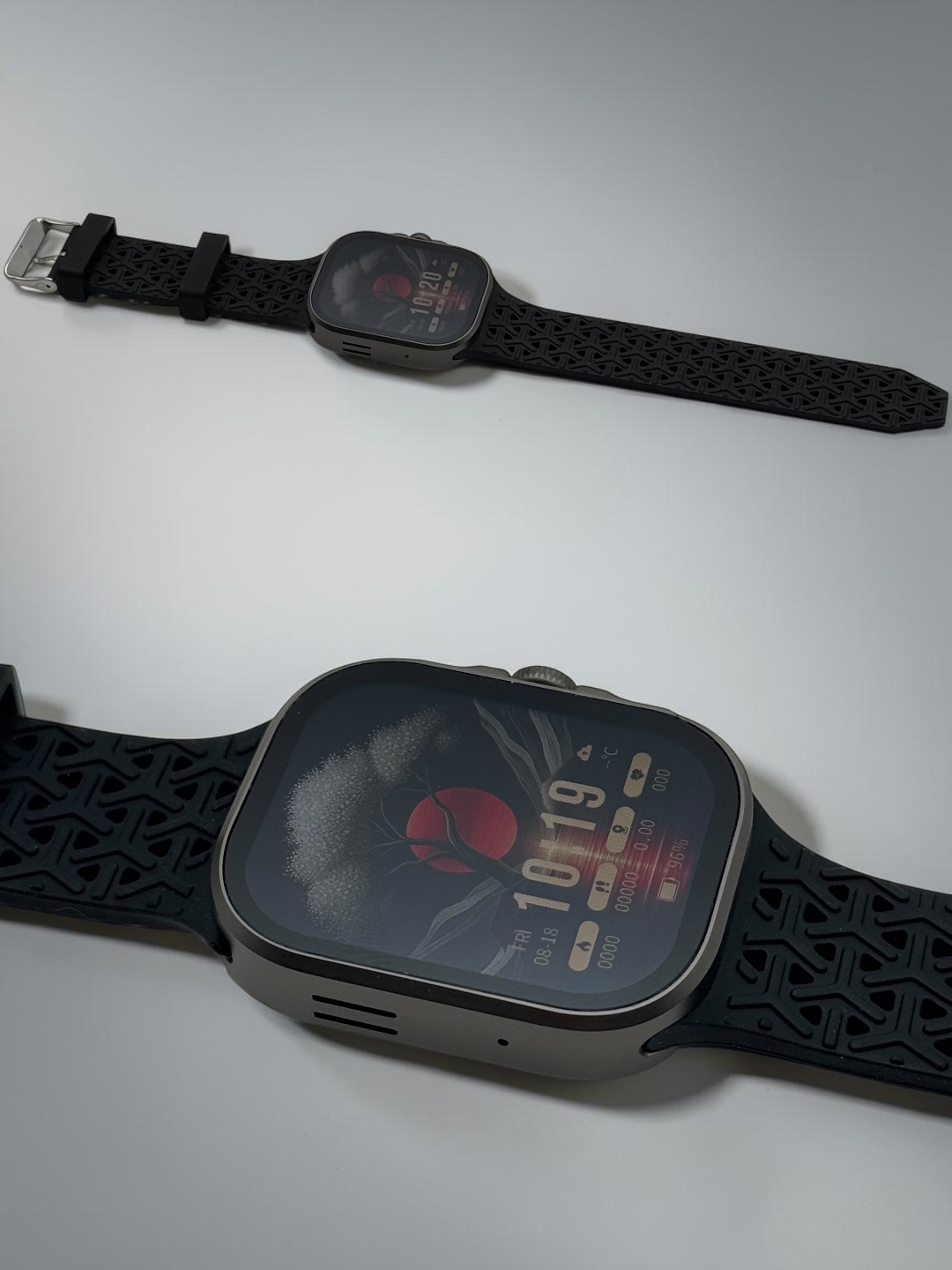 Умные часы, 1+1, 2 Smart Watch 8 и 8 ultra, 11 ремешков и чехол в комплекте