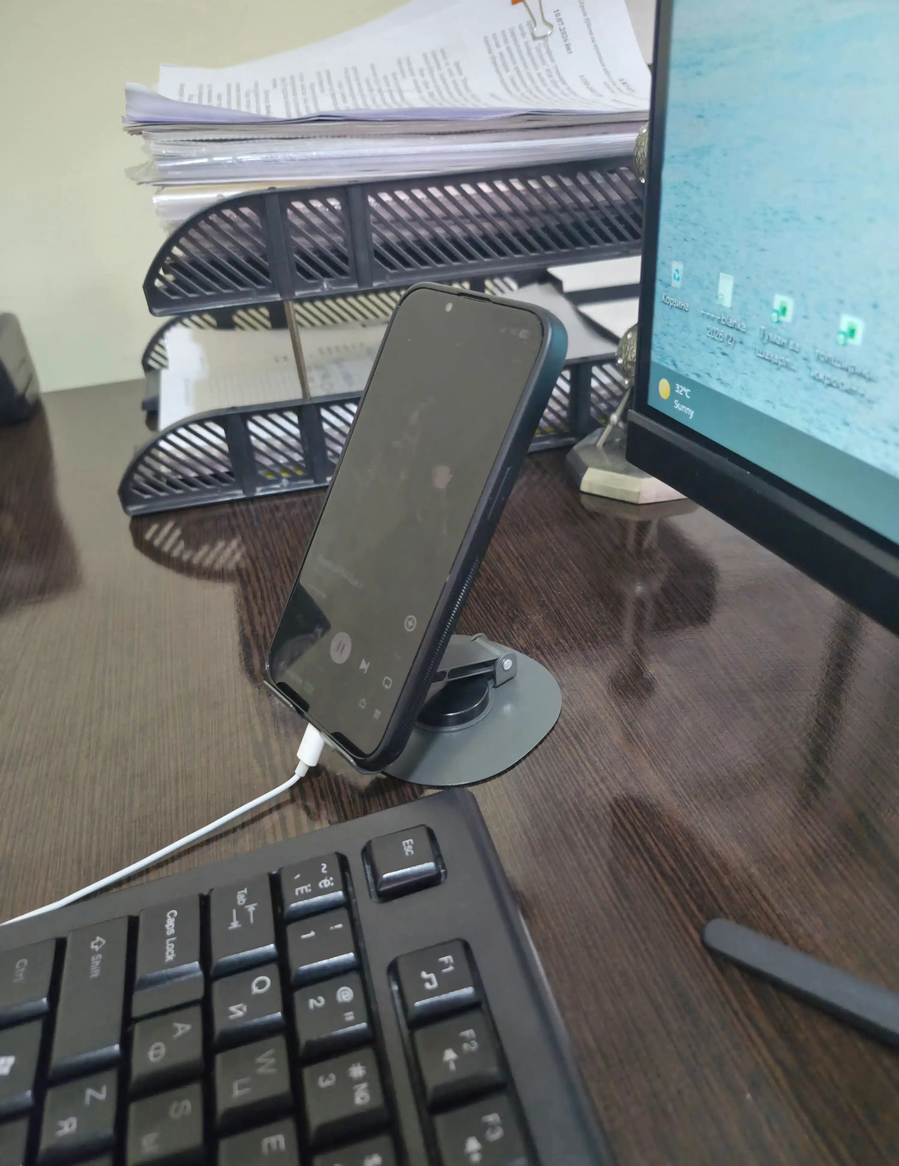 Metall telefon va planshet uchun sozlanadigan, 360° aylanuvchi taglik
