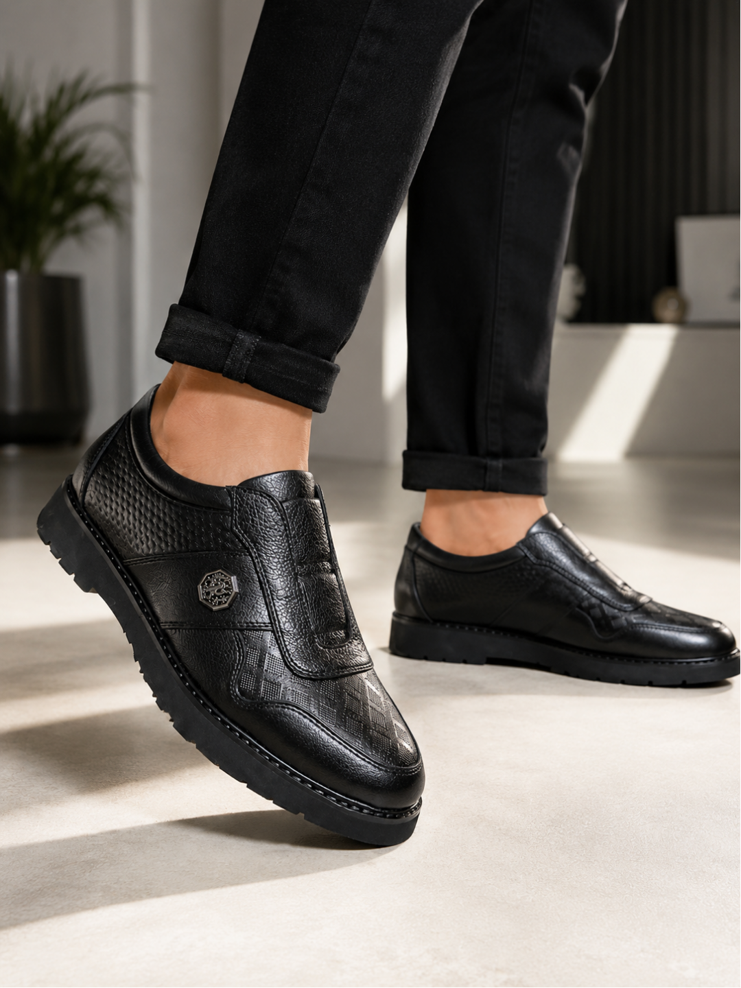Erkaklar kundalik tuflisi, zamonaviy slip-on, qulay va yumshoq oyoq kiyim