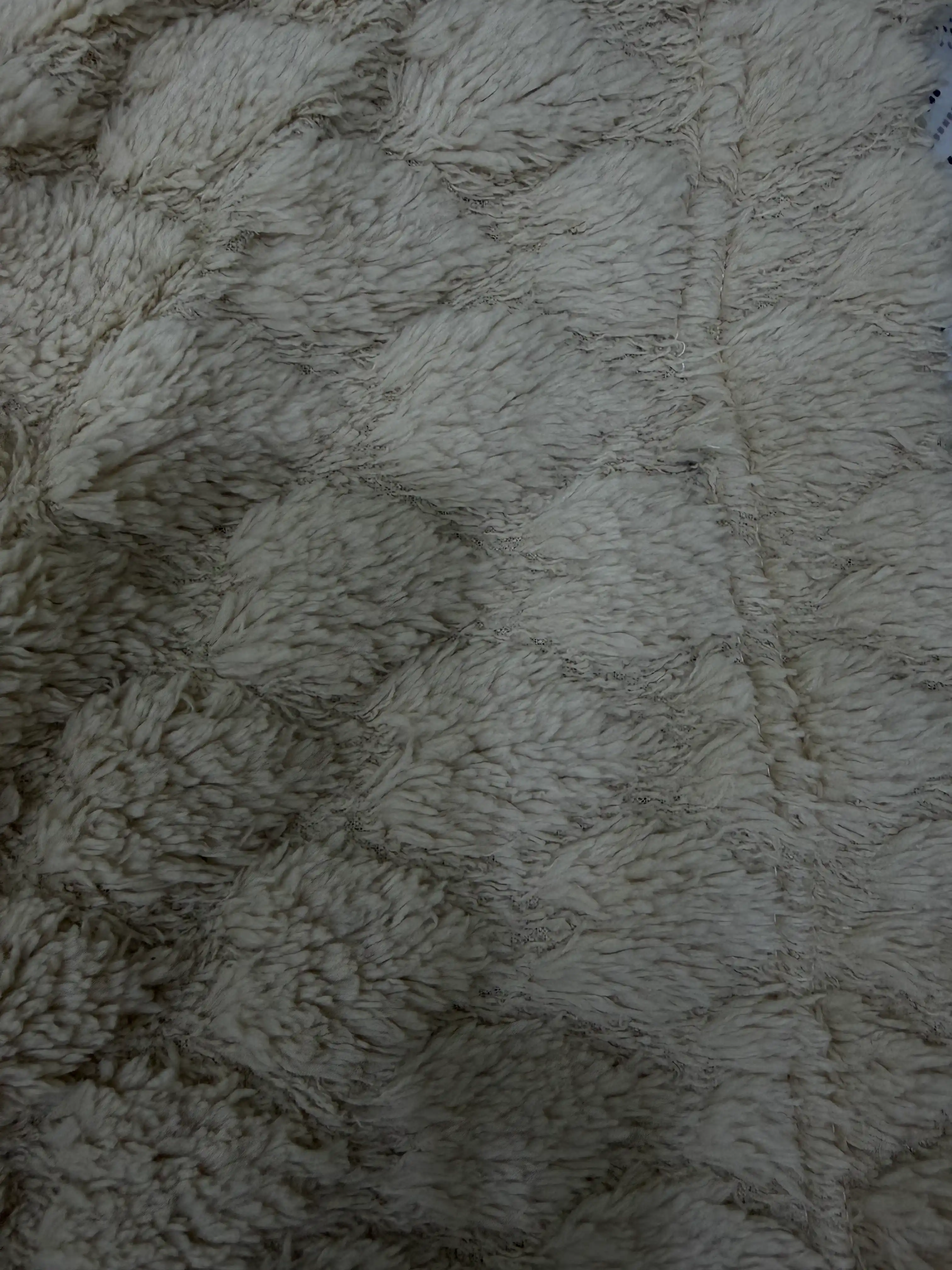 Bej Rangli Bir Qatlamli pled 200×220 sm — Uy uchun Yumshoq va Nafis Qulaylik