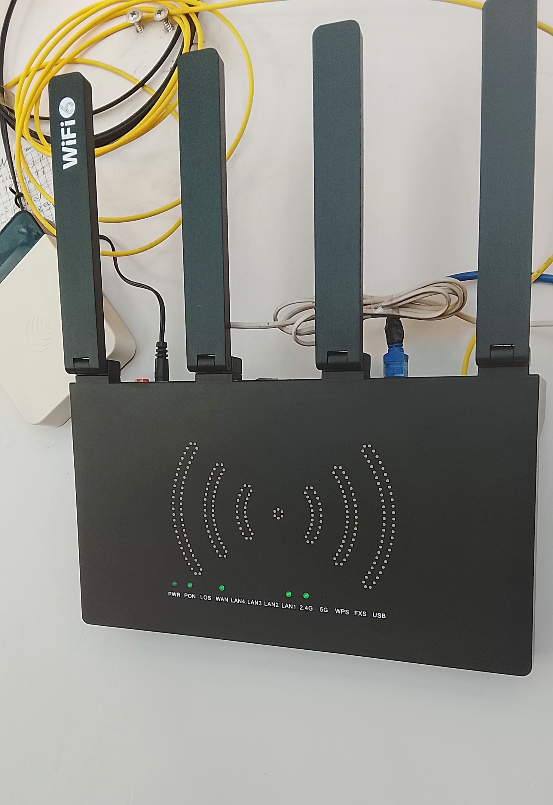AX3000 XPON WAN va GPON router Uztelecomga mos