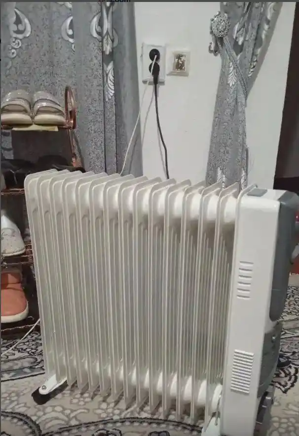 NIKAI moyli isitgichi, termo-puflanadigan pech + quritgich, 13 ta qovurg‘a, 30 kv.m gacha