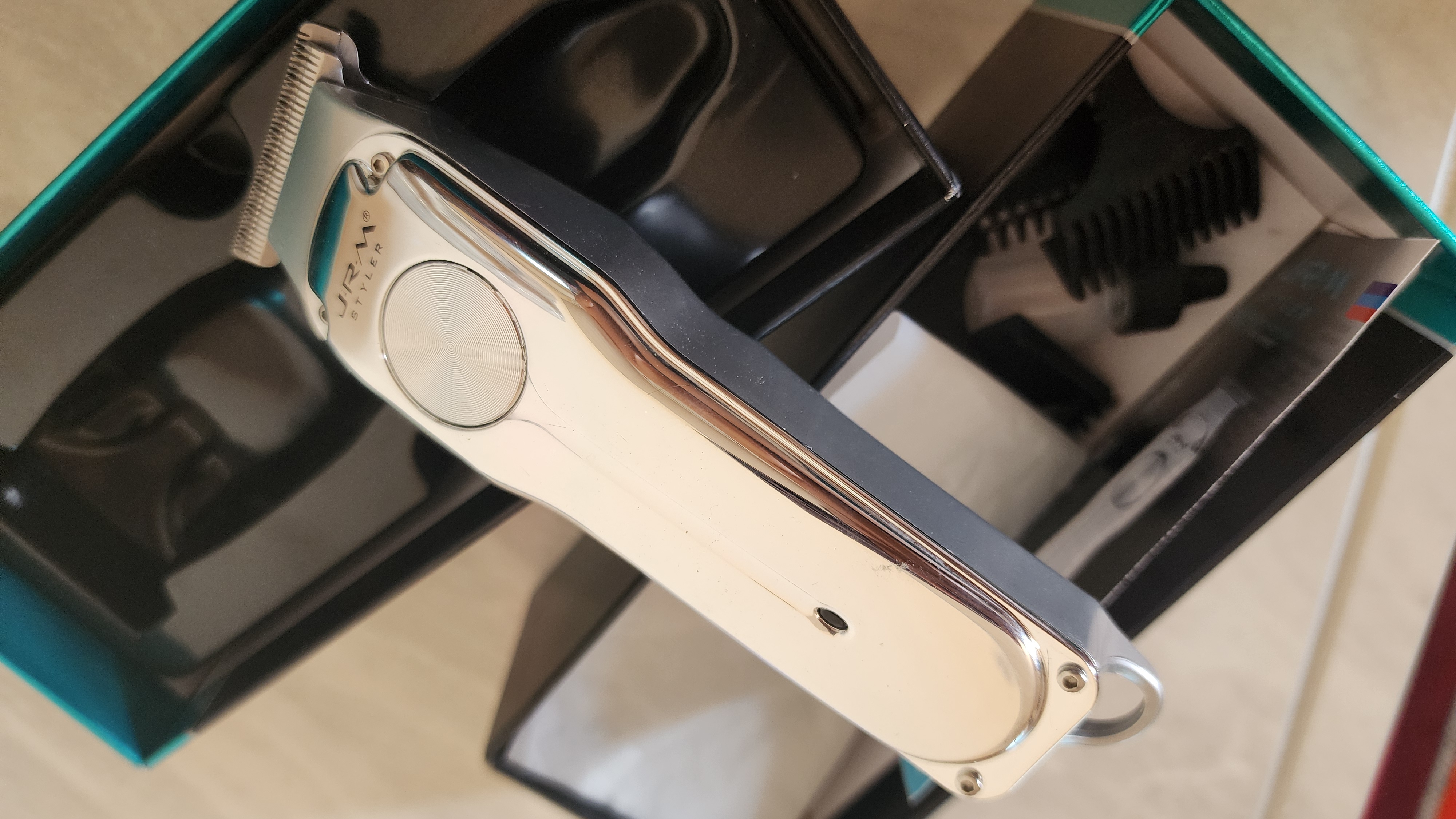 Trimmer M-071, soch va soqol olish mashinasi, soqol olish mashinalari mo`ylov uchun ustara