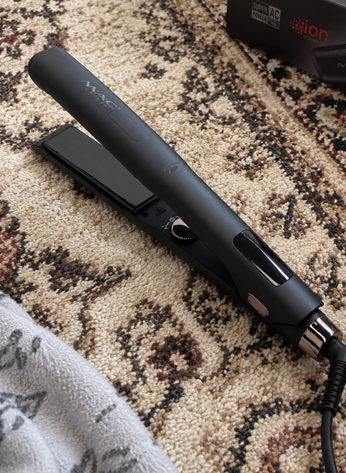 Soch tekislagich MAC Styler 5576, professional soch dazmoli, turmaklash va tekislash uchun