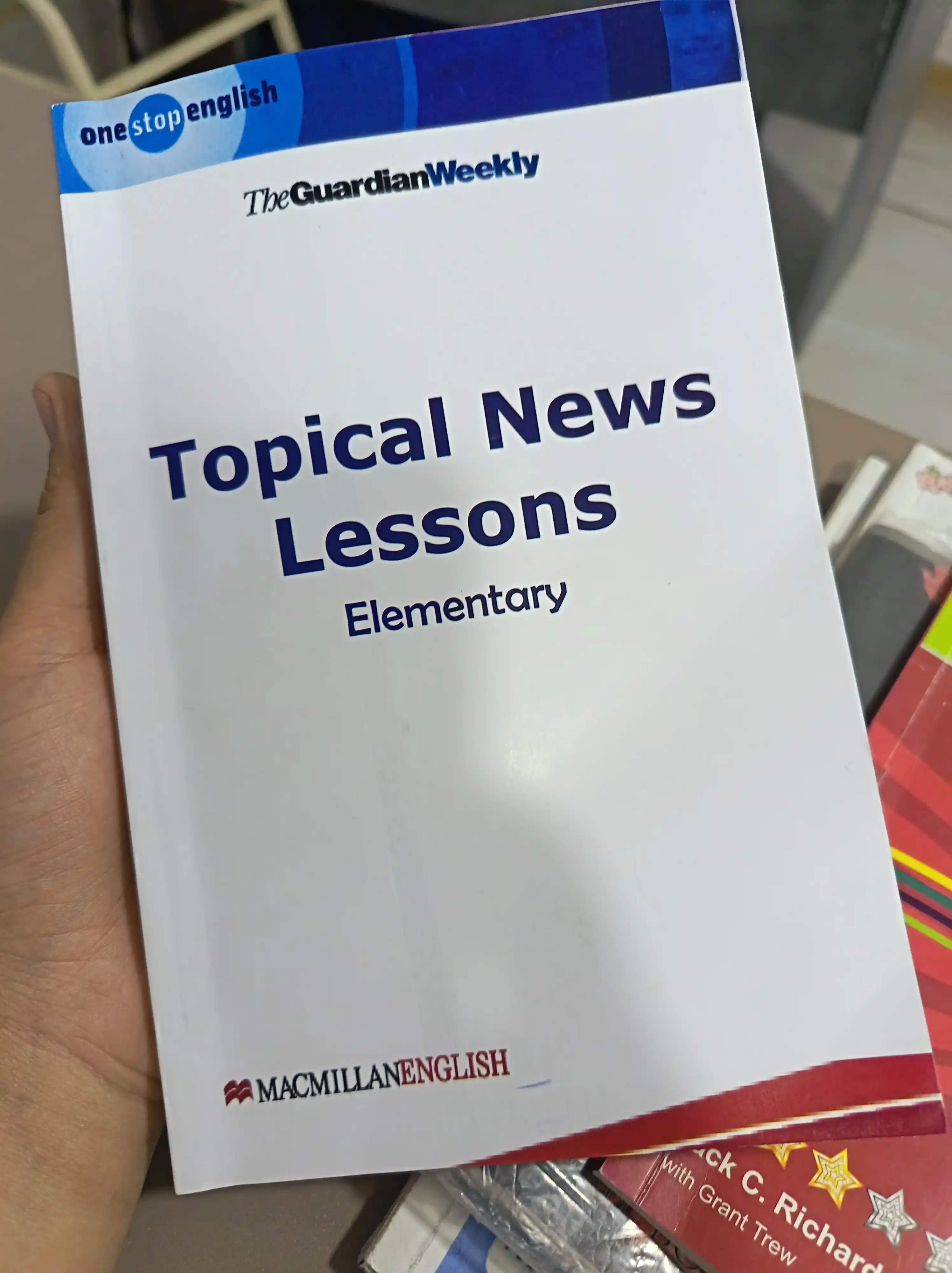 Topical News Lessons Intermediate, Elementary Macmillan English