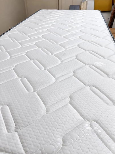 Ortopedik matras, prujinasiz matras, o‘rtacha qattiqlik, 20 sm, 180 kg+