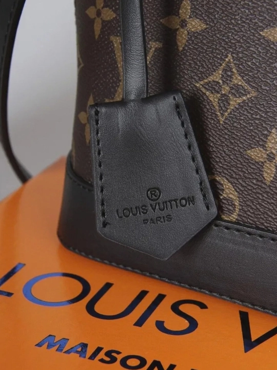 Louis Vuitton uslubidagi ayollar yelka sumkasi, quti va hujjatlar bilan