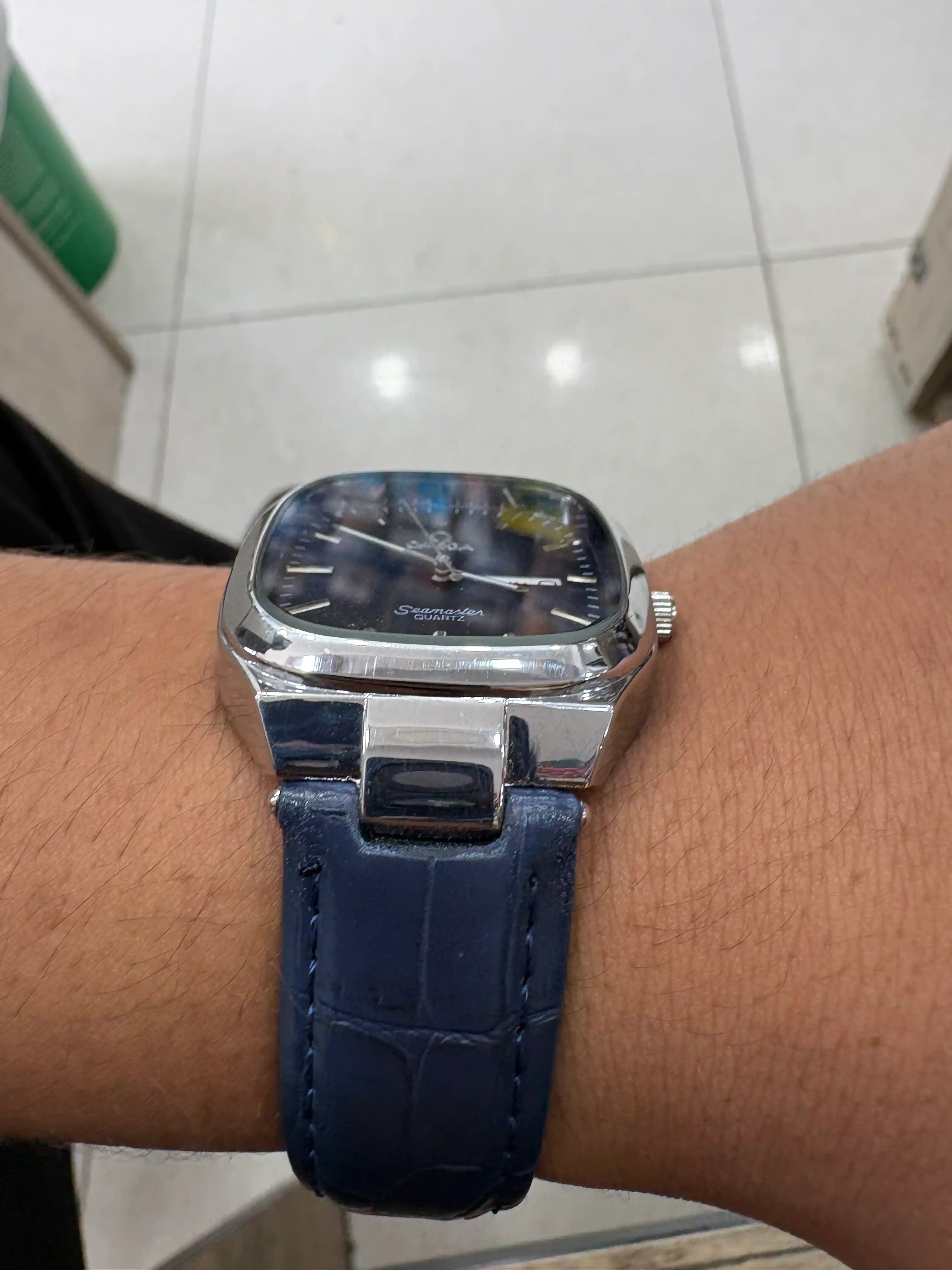 Omega erkaklar qo‘l soati