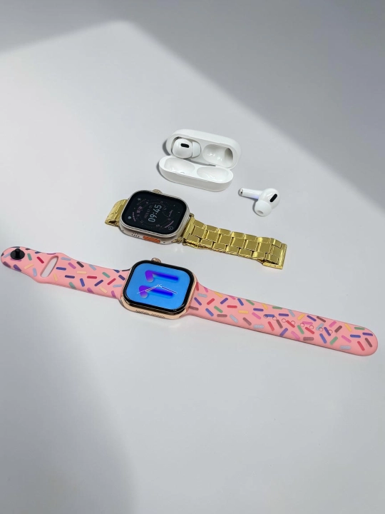 Aqlli soat, 1+1, 2 ta Smart Watch 8 va 8 ultra, 11 ta kamar va g'ilof bilan