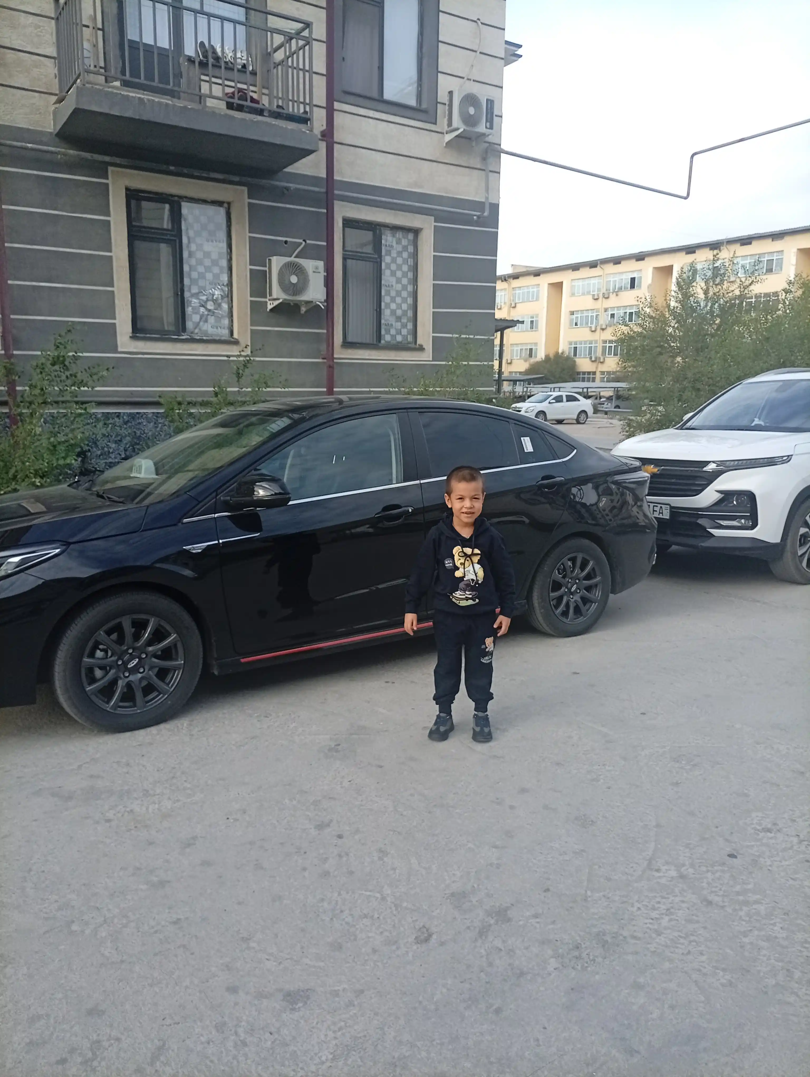 Bolalar sport kostyumi, ikki qismli kiyimlar