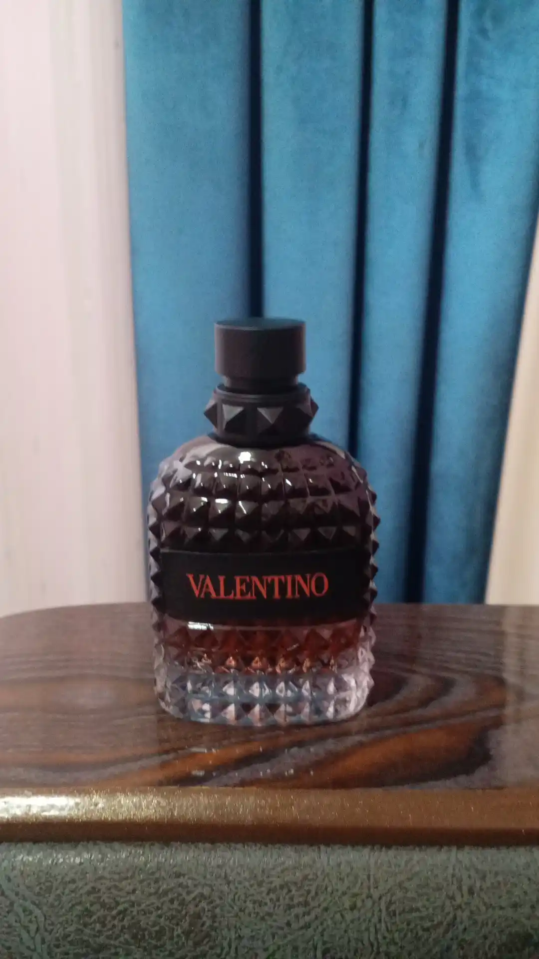 Парфюмерная вода для мужчин Valentino Uomo Born In Roma , 100 мл