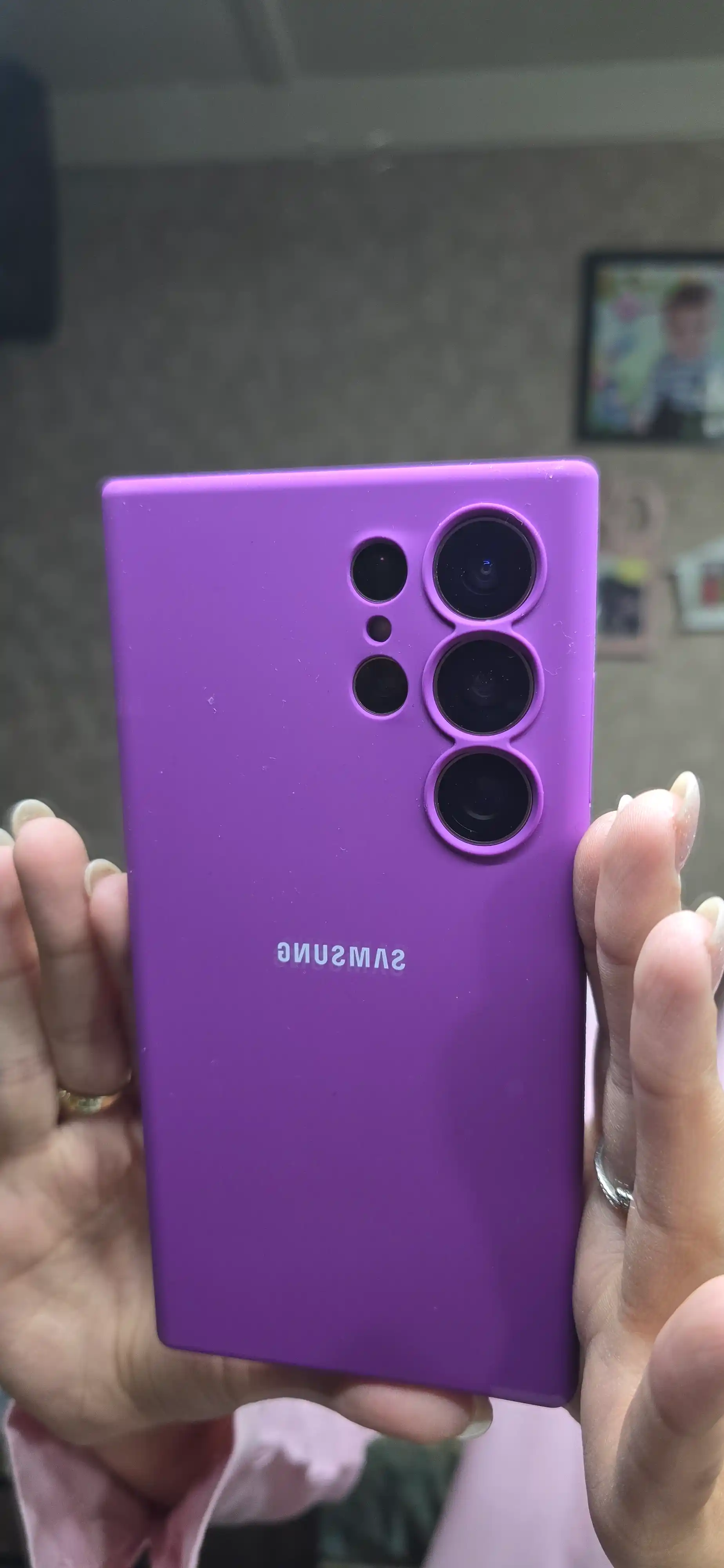 Samsung Galaxy S24, S25, S26 va Ultra modellari uchun yuqori sifatli silikon qoplamalar