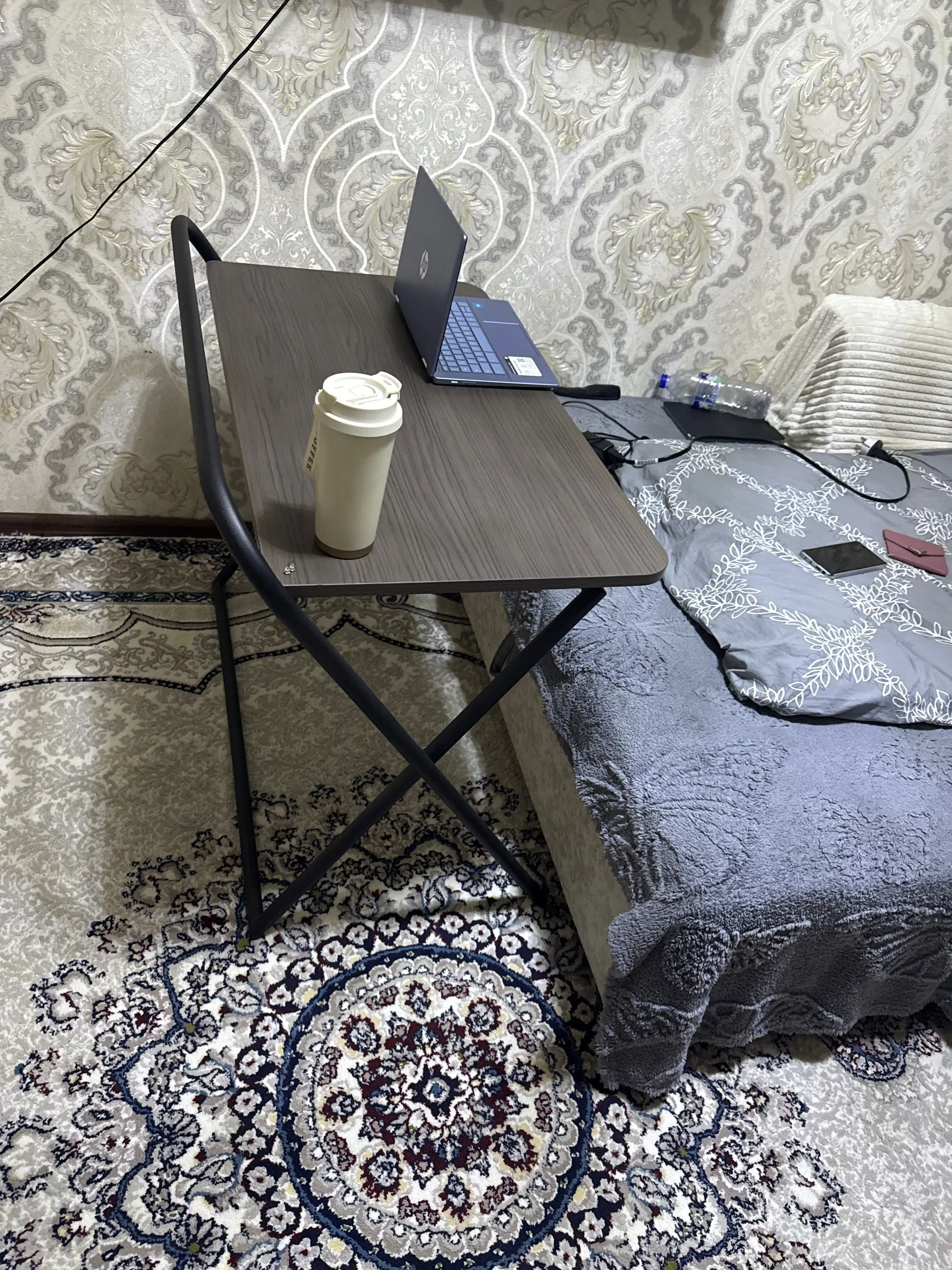 Yozuv stoli AIKO Fold, yig'iladigan, parta o'qish va ish uchun, stol uy va ofis uchun