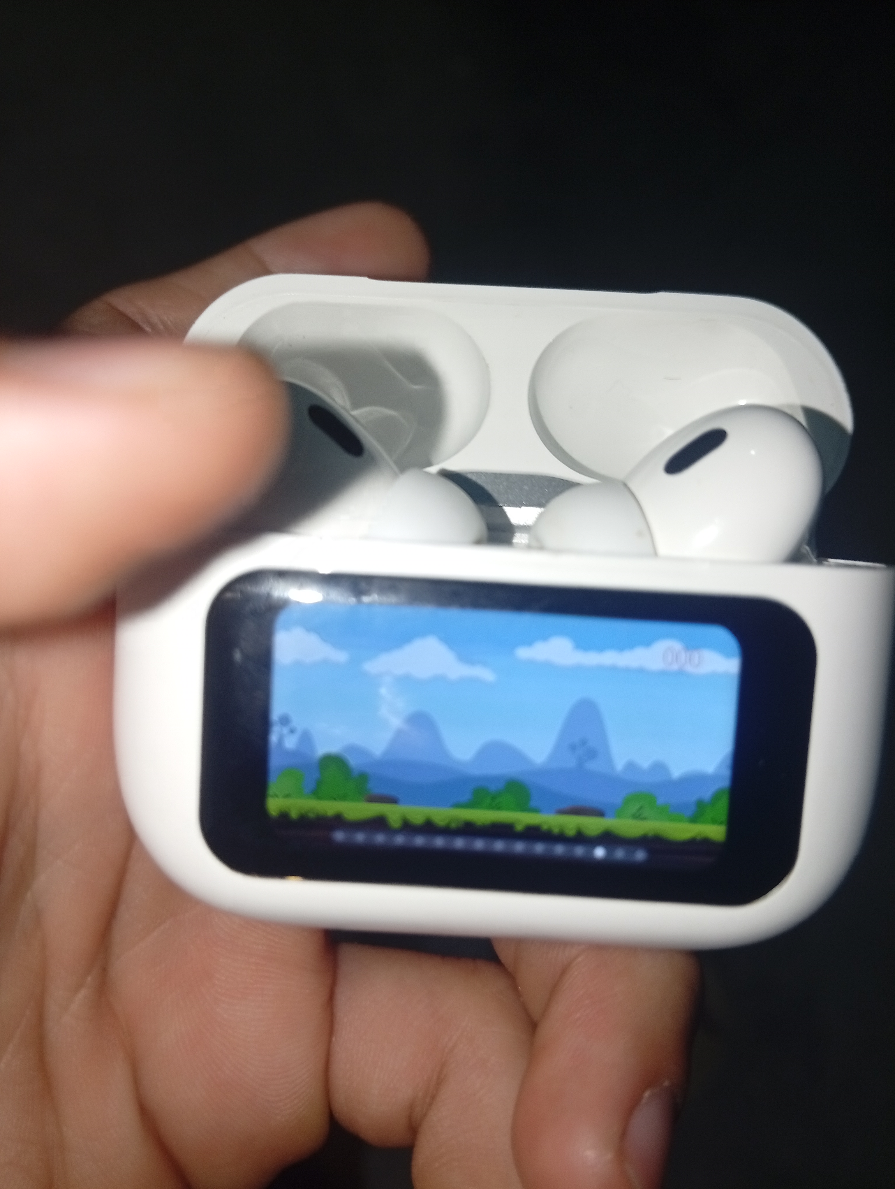 Pods 3 ScreenPods: беспроводные наушники с дисплеем для iPhone и Android