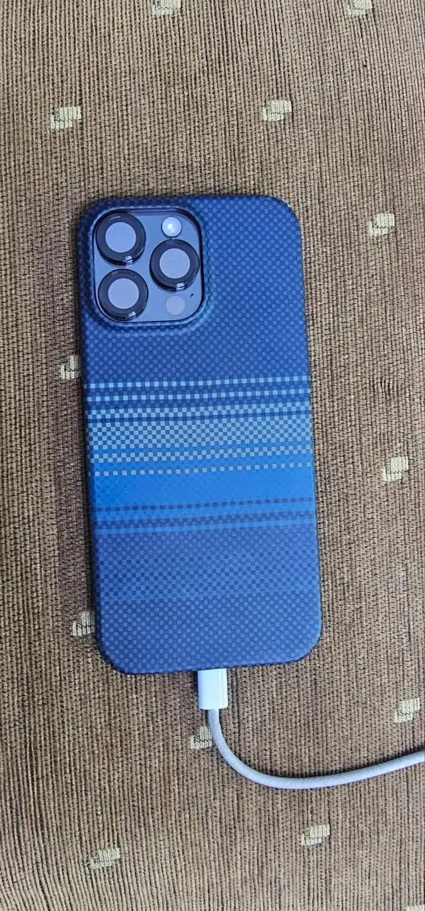 Карбоновые чехлы iPhone 17 Pro Max/16 Pro Max/15 Pro Max/14 Pro Max/13 Pro Max/12 Pro Max