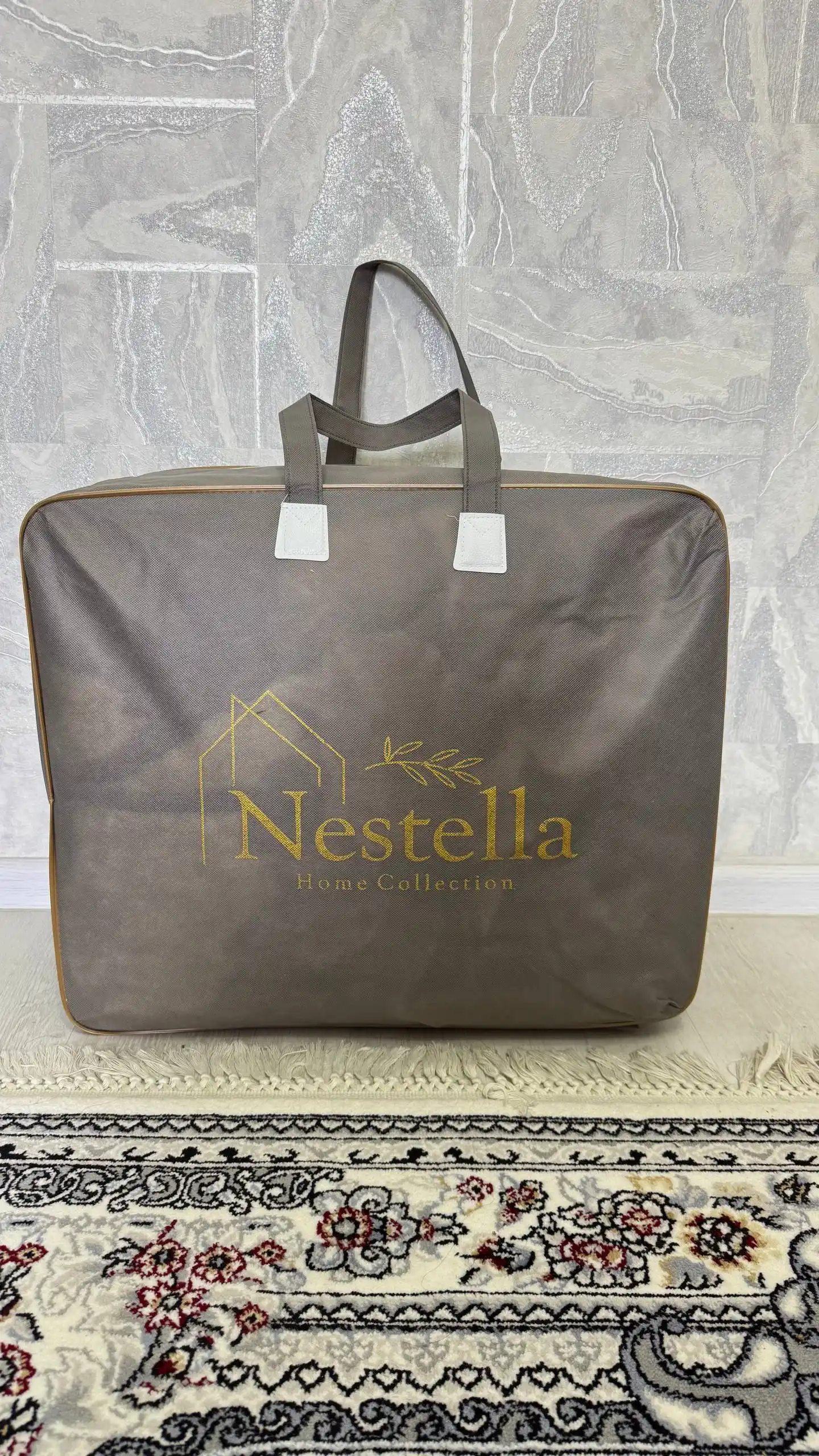2 kishilik adyol 200×230 sm, yumshoq, issiq, qalin, 5,5 kg — yotoq uchun ko‘rpa