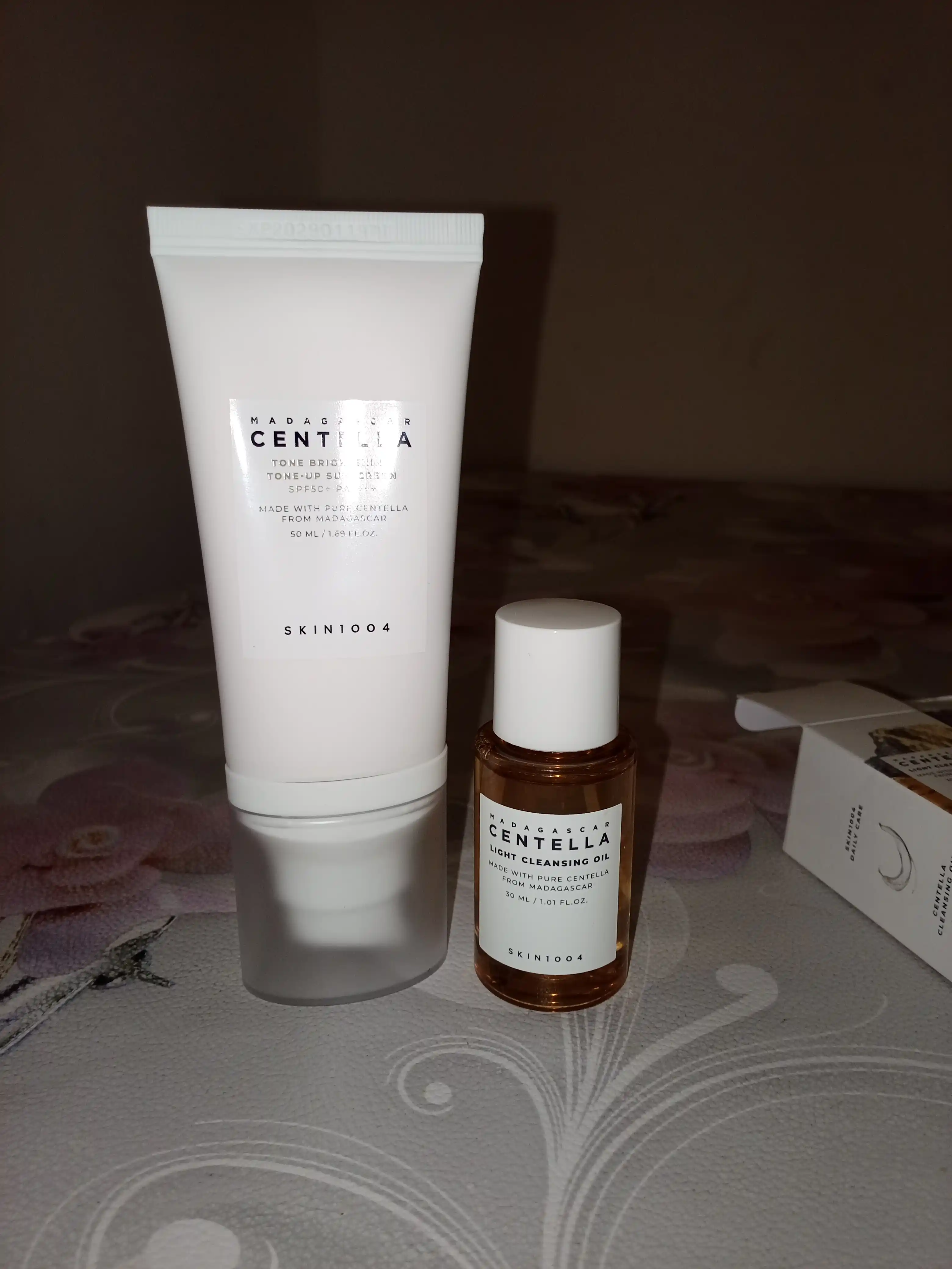 SKIN1004 Madagascar Centella Light Cleansing Oil gidrofil yog'i