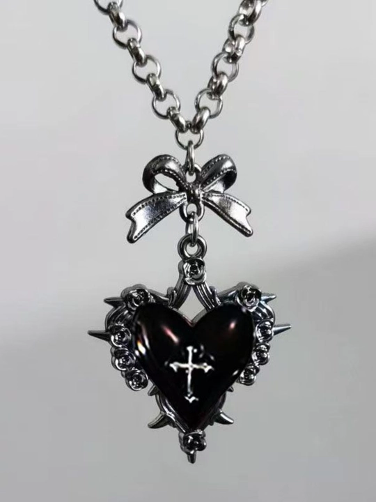 Yurak va xochli gotik marjon, Y2K uslubidagi choker va osma bezak
