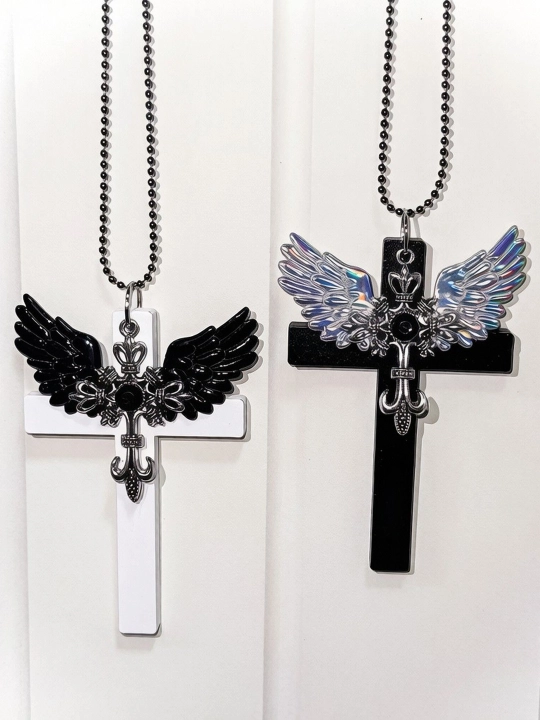 Yurak va xochli gotik marjon, Y2K uslubidagi choker va osma bezak