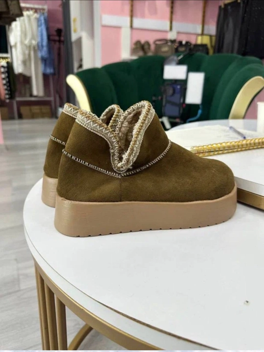 Угги женские с мехом, удобные, тёплые, классный дизайн, размер 36-40