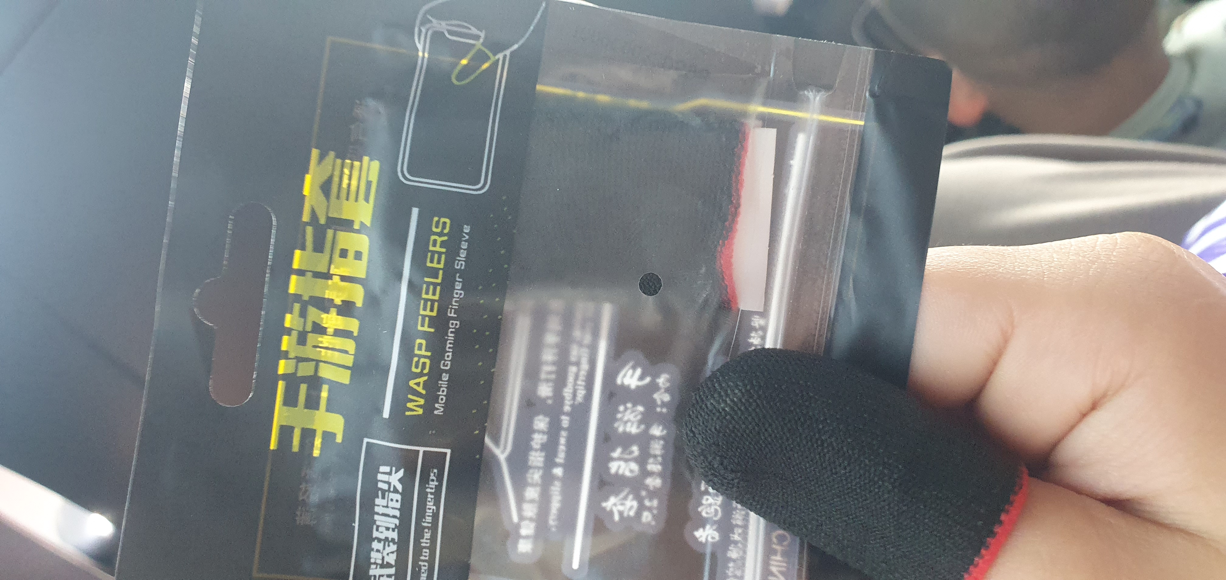 Napalchiklari, sensorli qo'lqoplar,  Smartfonda PUBG o'ynash uchun barmoq qolqoplari