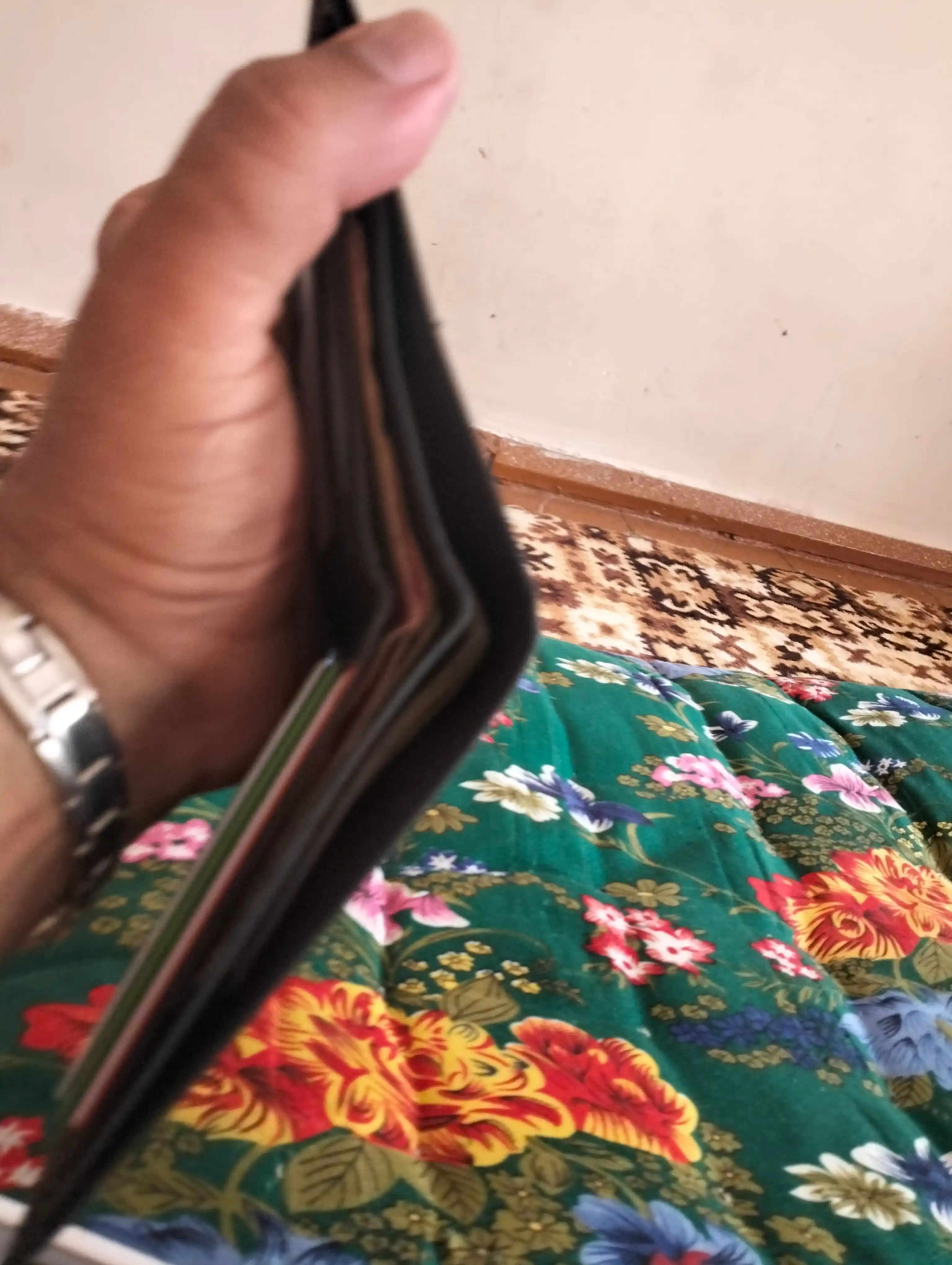 Erkaklar hamyoni, hamyon, kartxolder, o‘lchami 12 * 10 sm