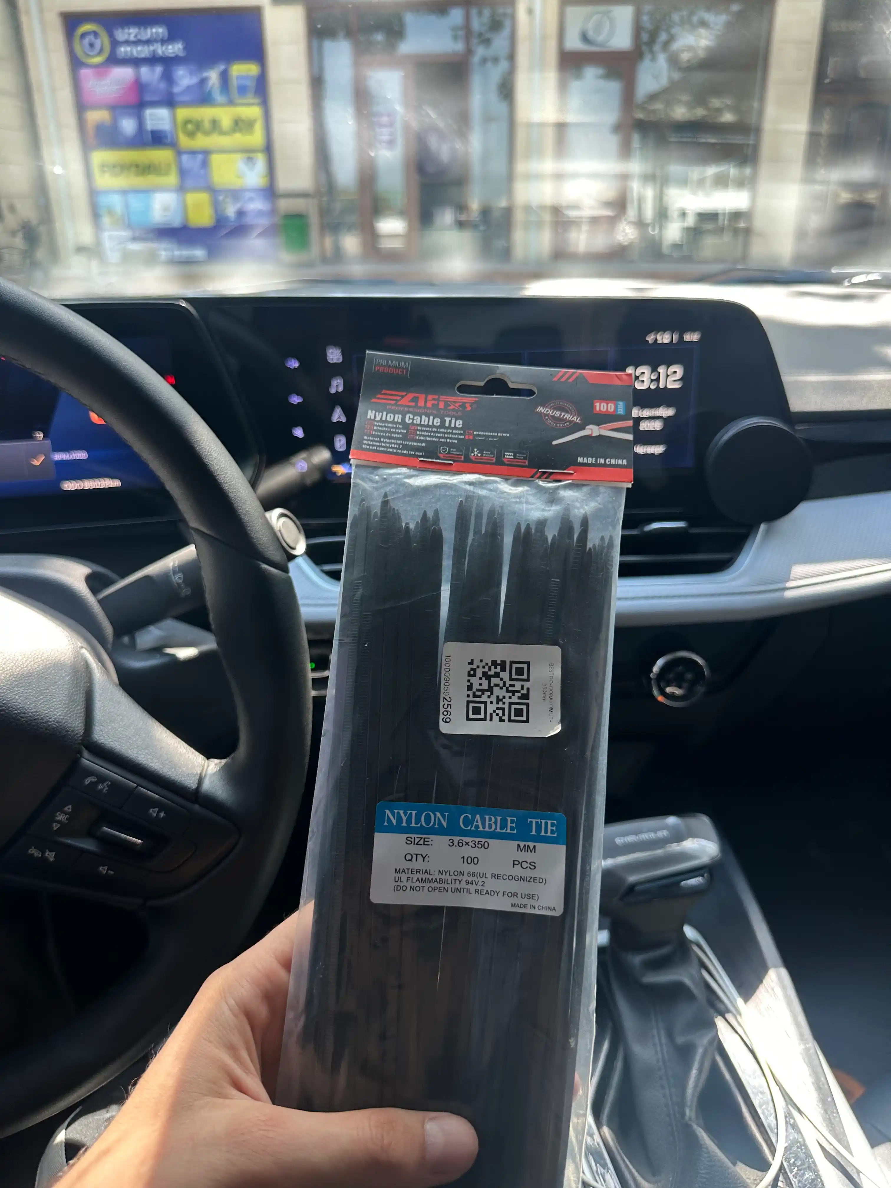 Plastik neylon xomutlar, paketda 100 dona, tortqichlar