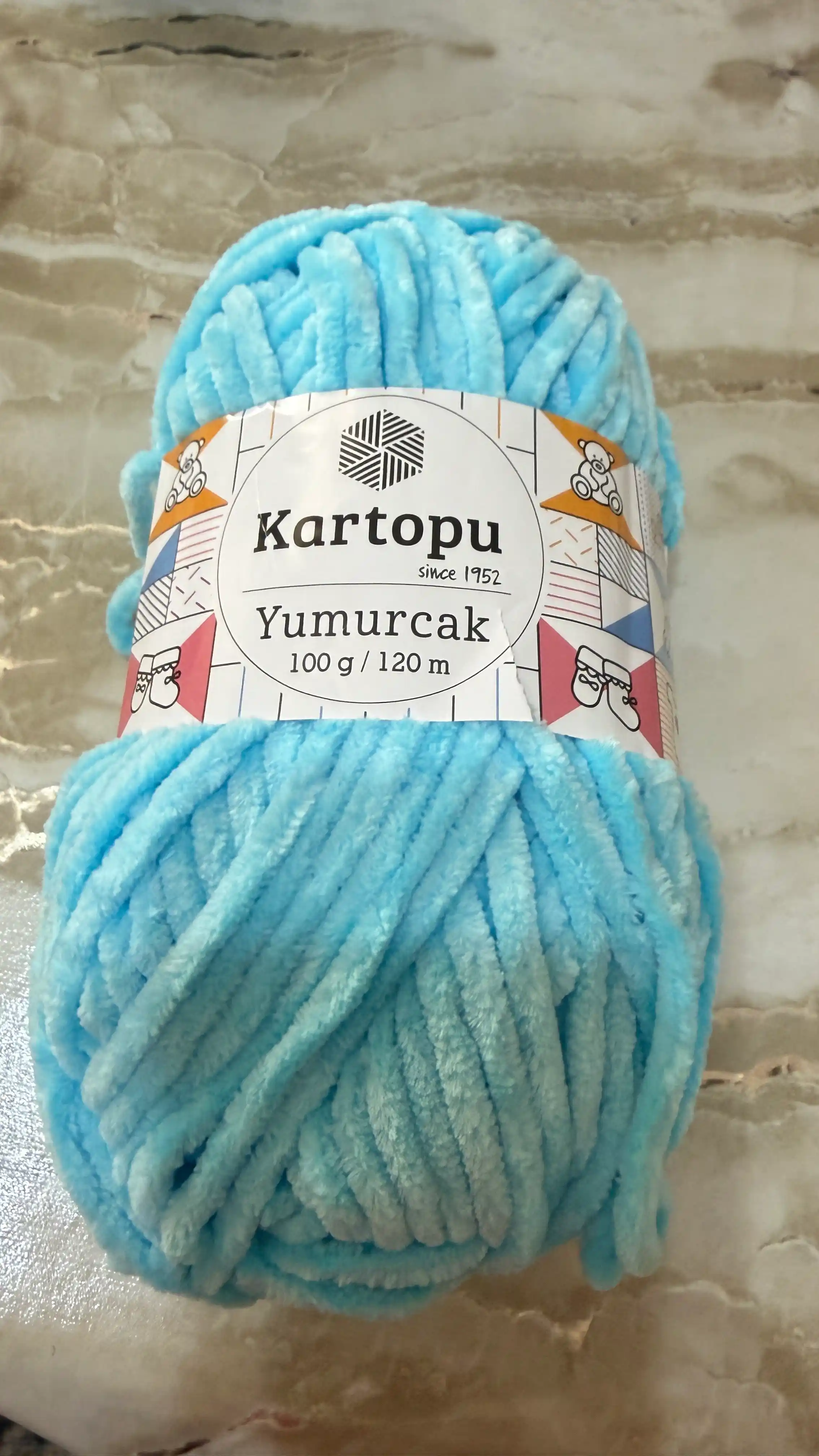 Kartopu Yumurcak, 100% полиэстер, 100 гр, 120 м, плюшевая пряжа, для вязания