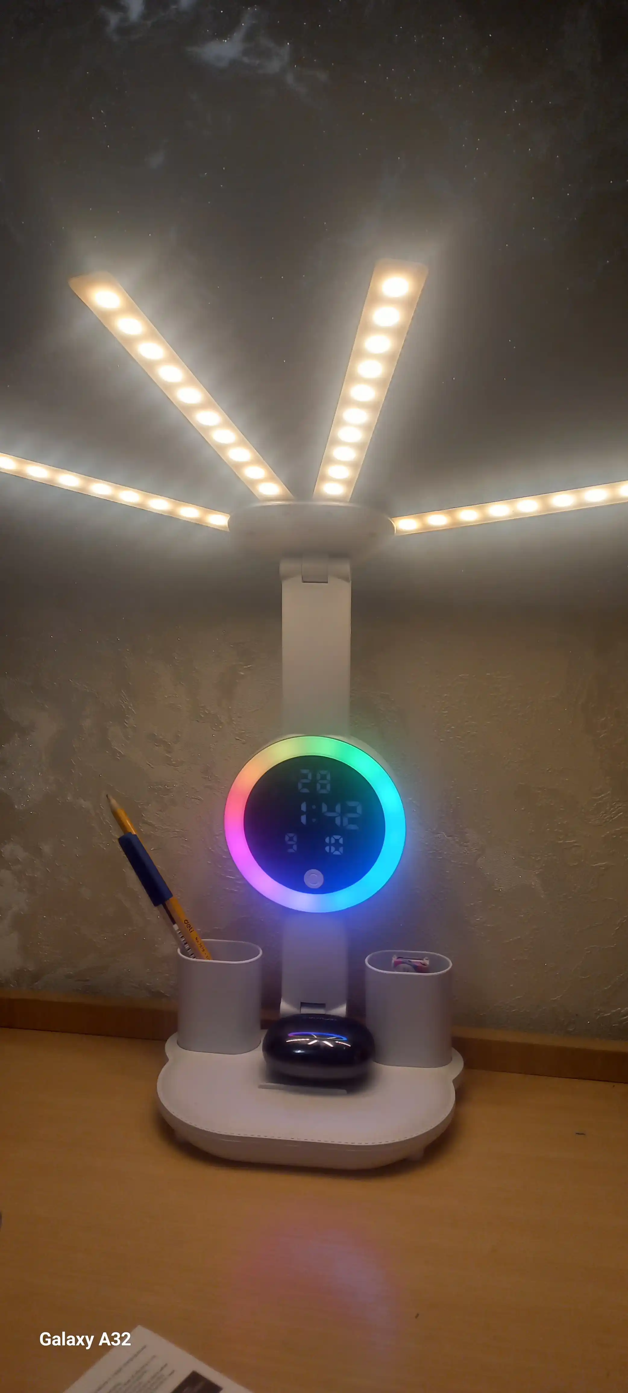 LED ko'p funksiyali stol chiroqi, sensorli chiroq, akkumulyator bilan va akkumulyatorsiz