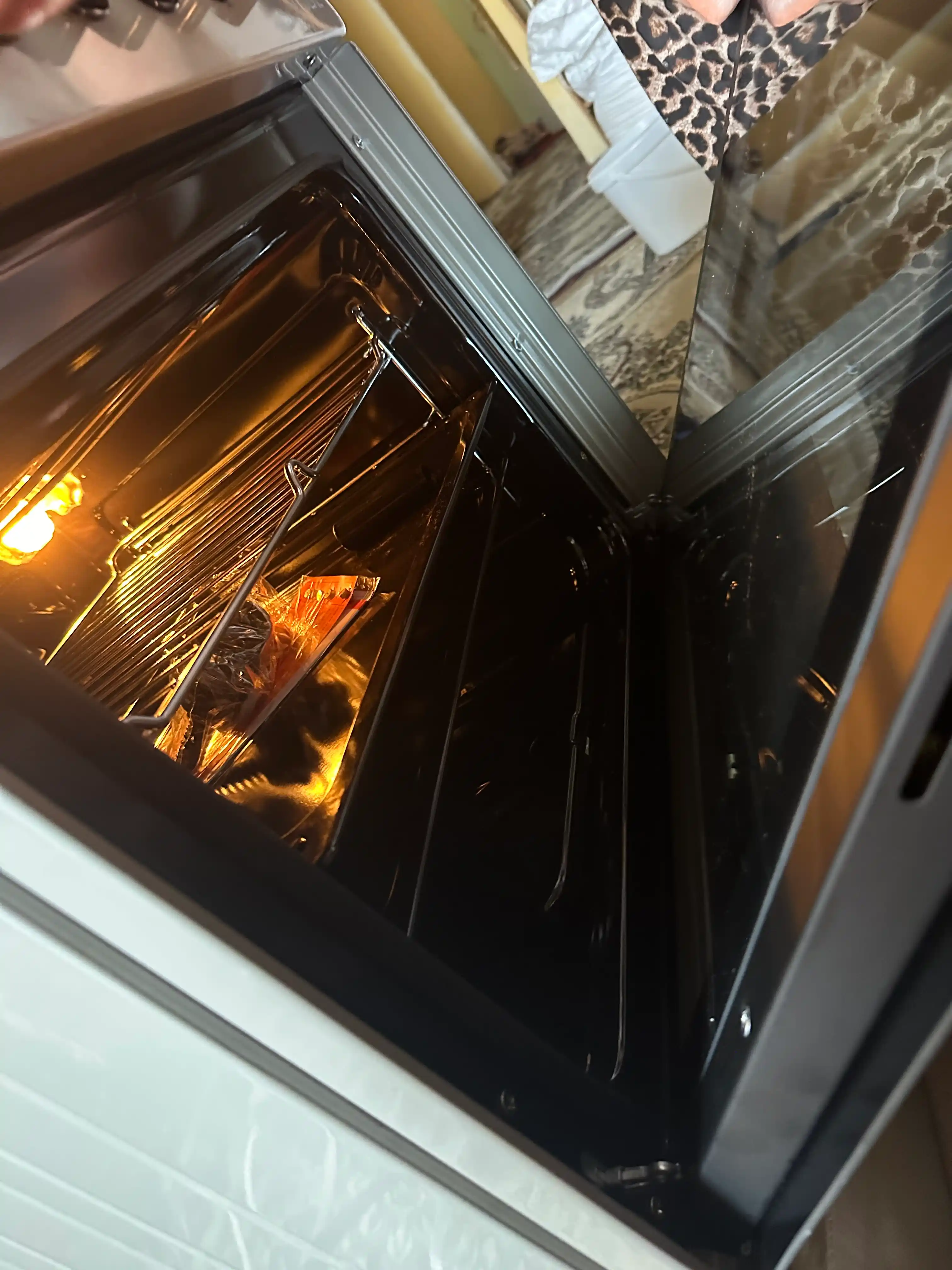 Gaz plitasi Ideal L265, 4 konforkali, pechning hajmi 65 litr, 60 * 60