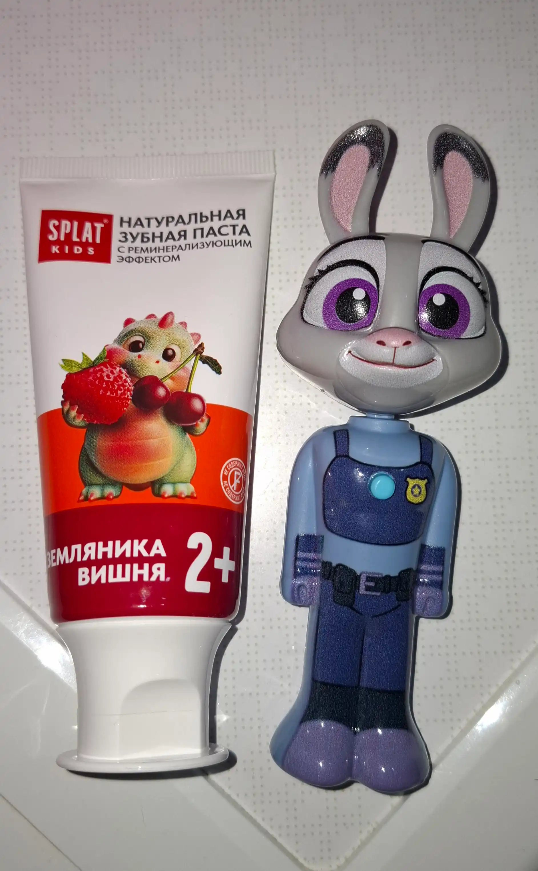 Зубная паста для детей Splat kids, земляника и вишня, 50 мл
