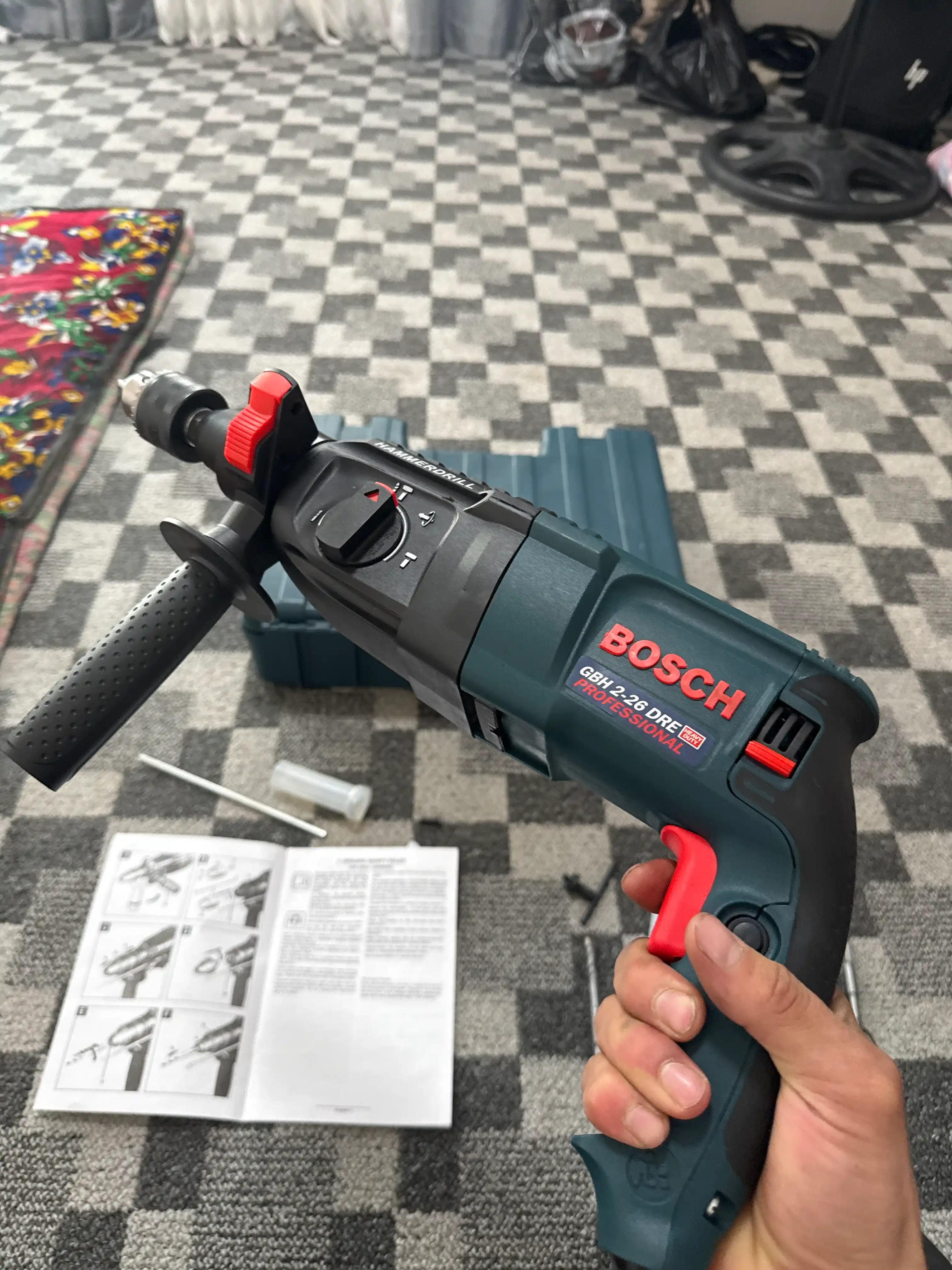 Perforator professionalni 3х bosqichlik, 26 mm, SDS PLUS